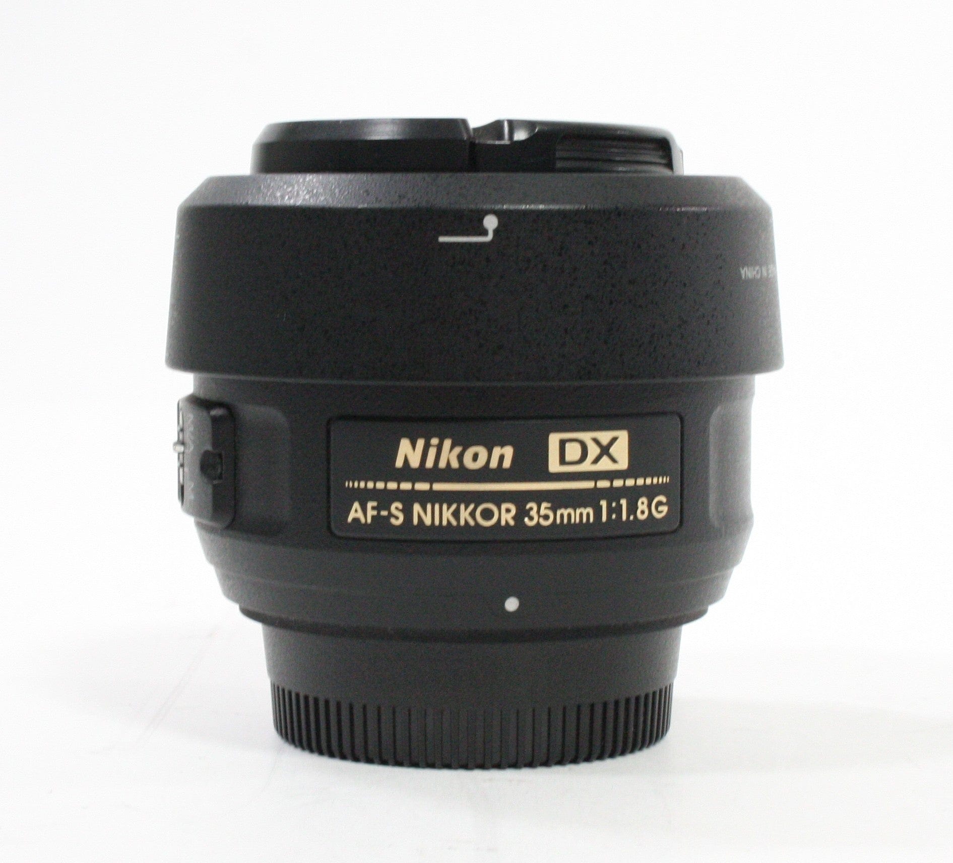Nikon 35mm f/1.8G AF-S DX Lens with HB-46 Hood for Nikon F Mount