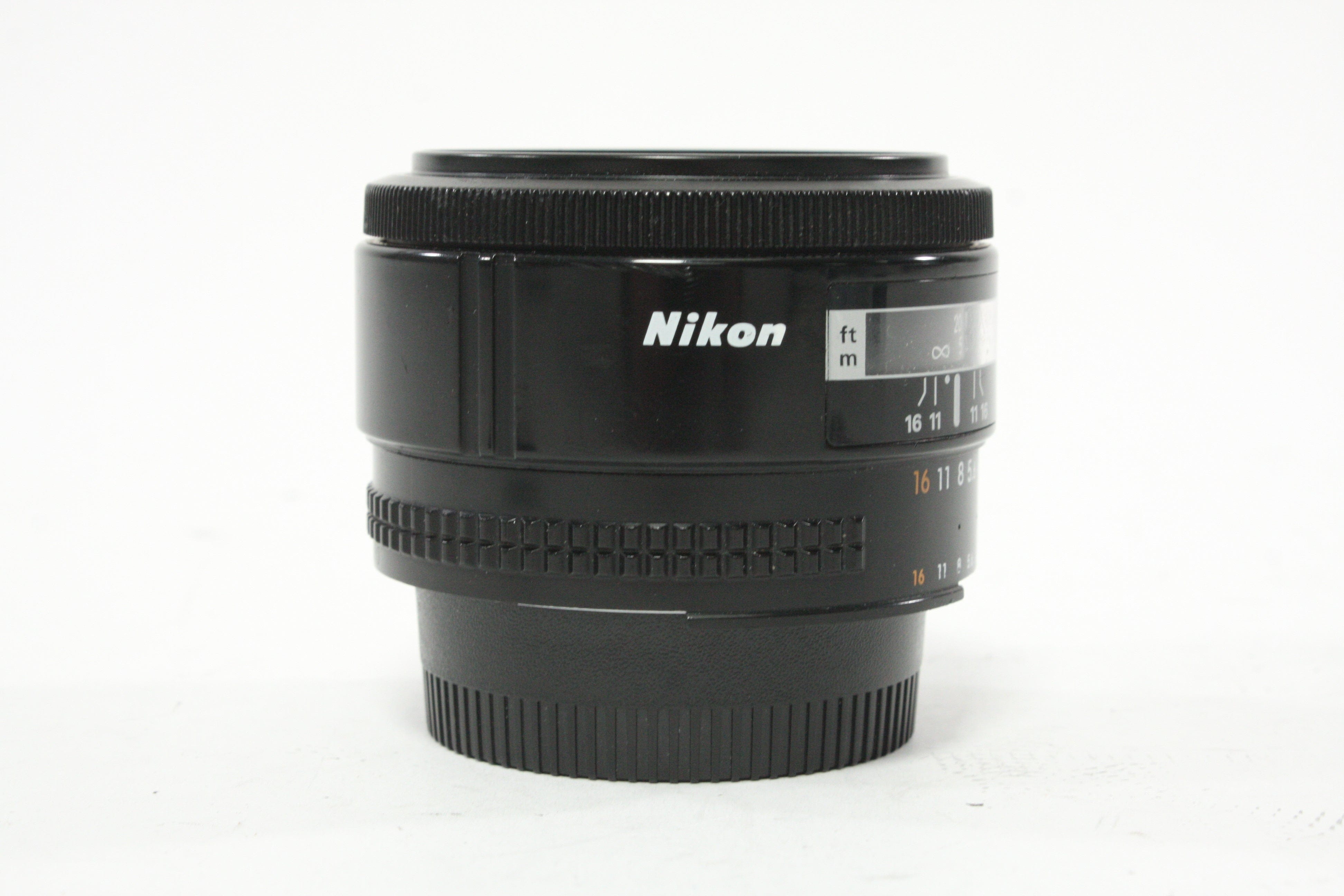 Nikon 50mm f/1.4 AF Nikkor Lens for Nikon F Mount (Please Read)