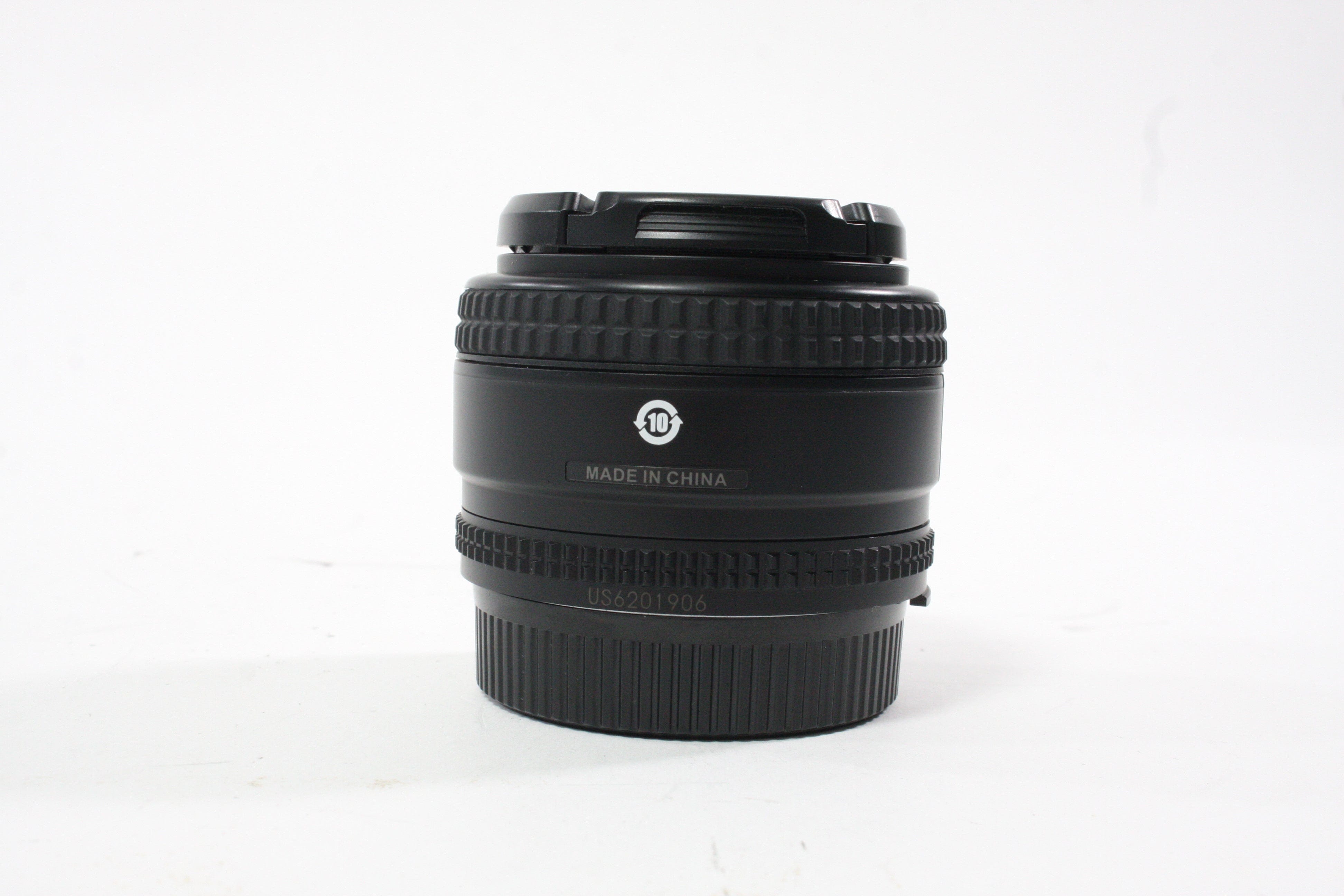 Nikon 50mm f/1.4 D AF Nikkor Lens for Nikon AF Mount