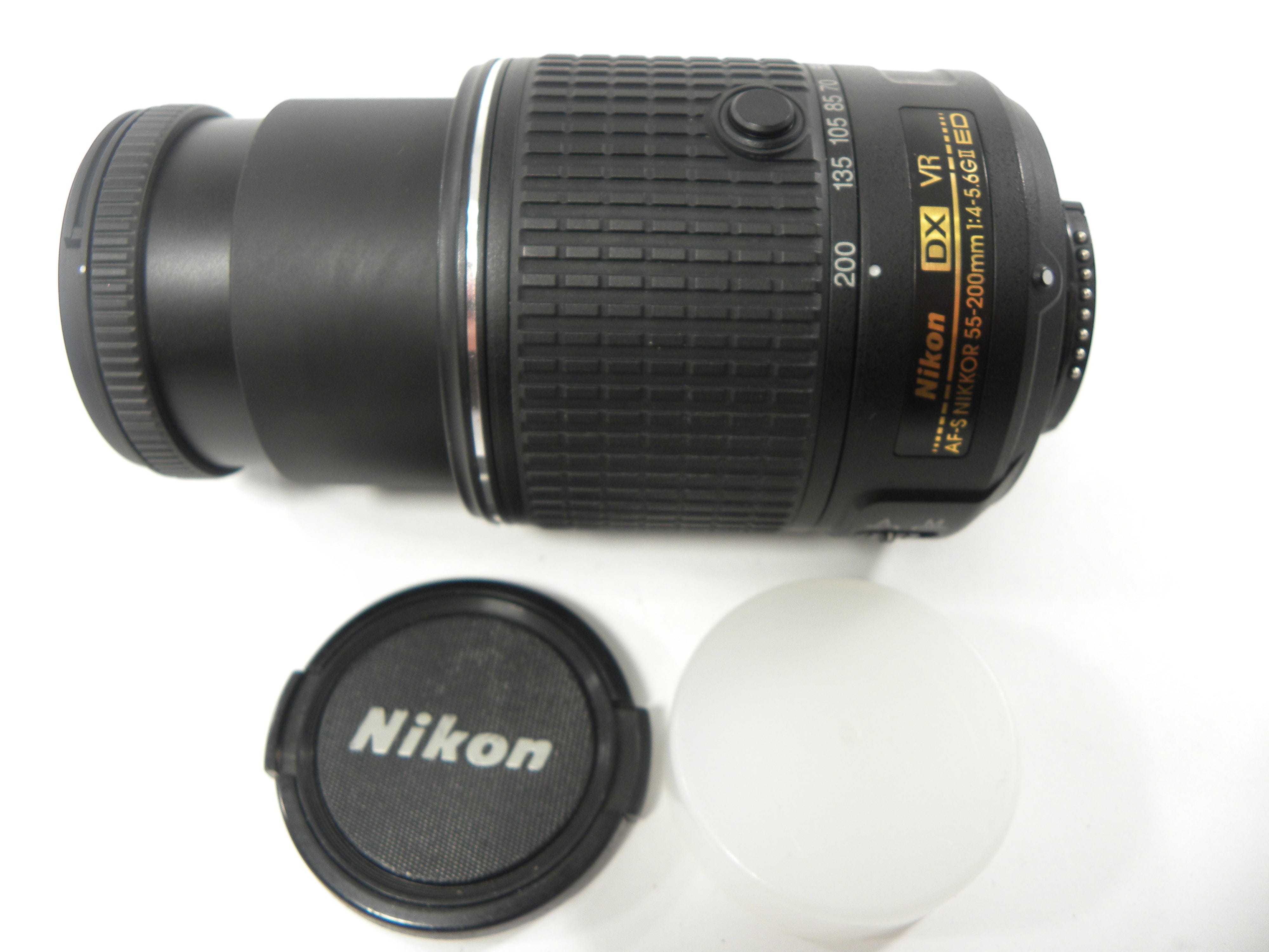 Nikon AF-S Nikkor DX VR 55-200mm f4-5.6GII