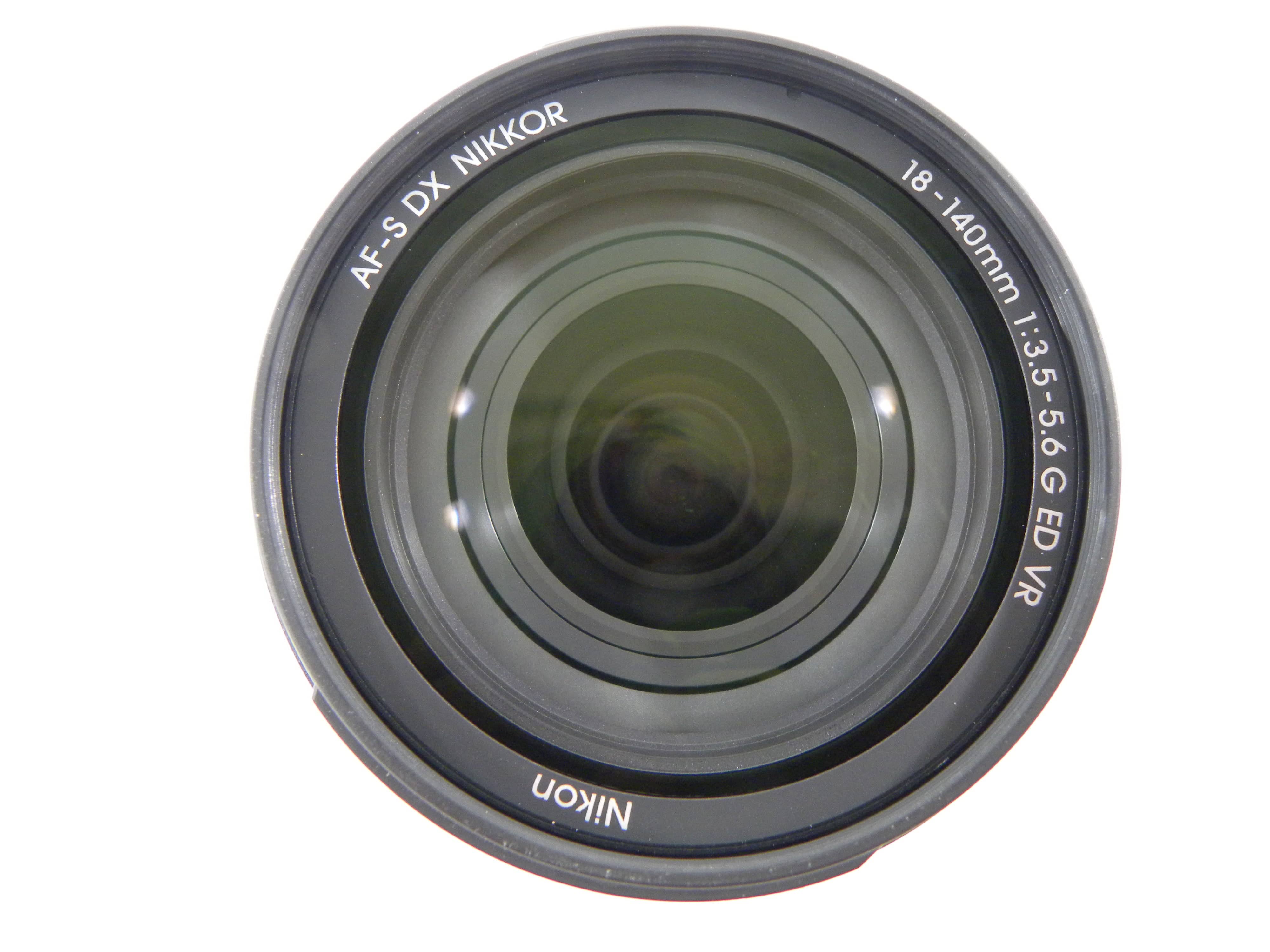 Nikon AF-S Nikkor DX VR ED IF 18-55mm f3.5-5.6G F Mount