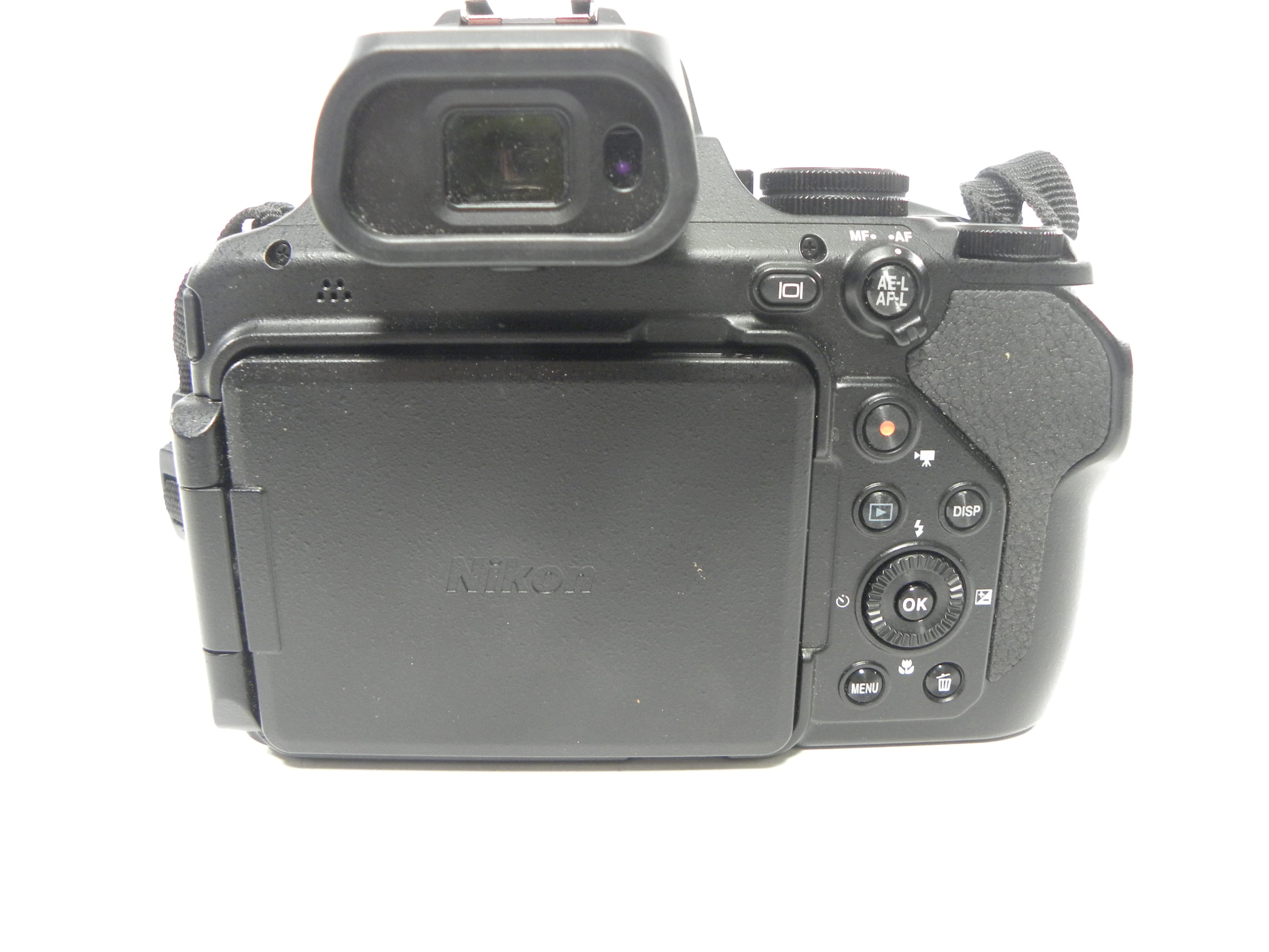 Nikon Coolpix P1000 16mp Digital Camera