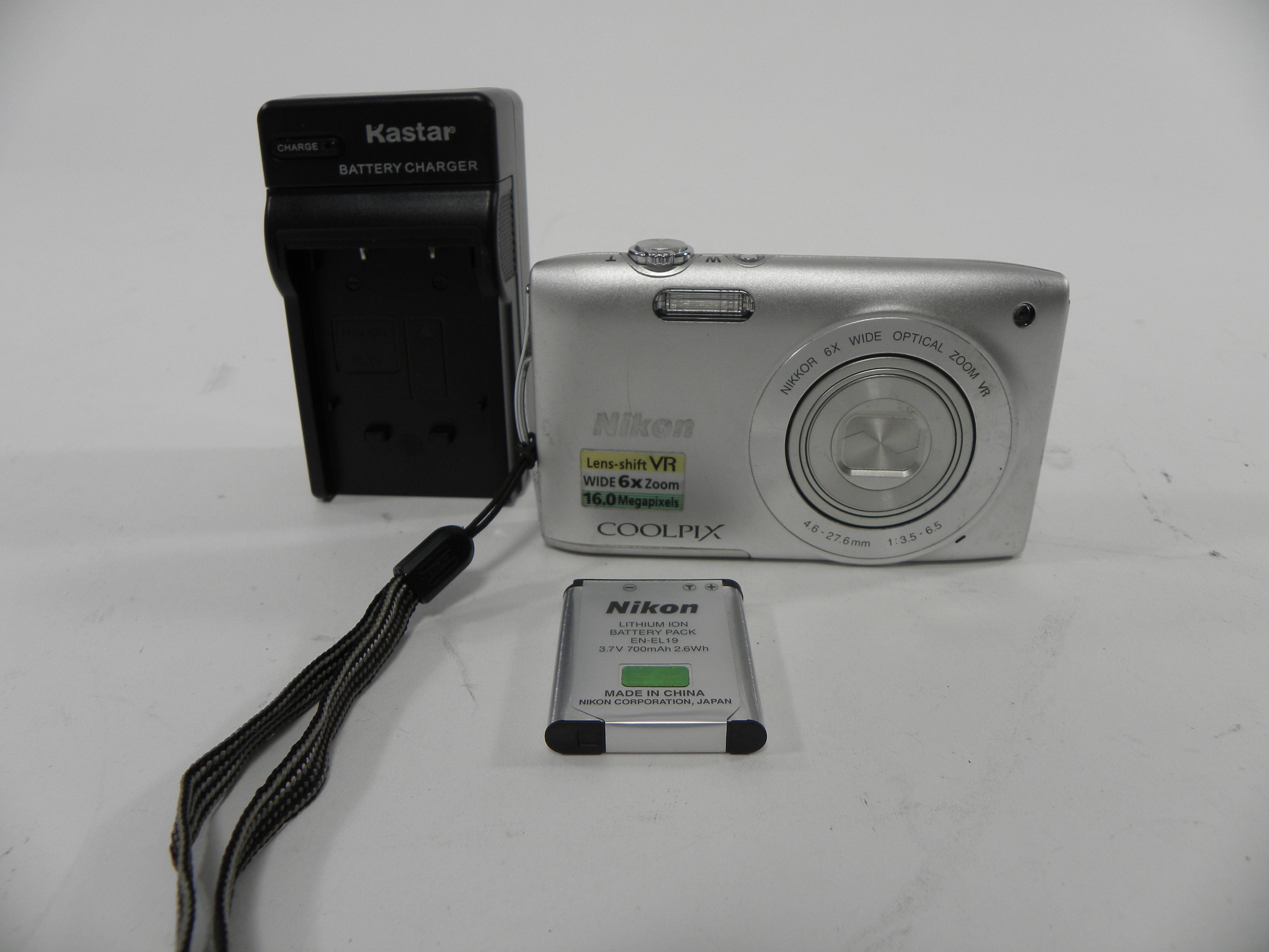 Nikon Coolpix S3300 16.0mp Digital Camera