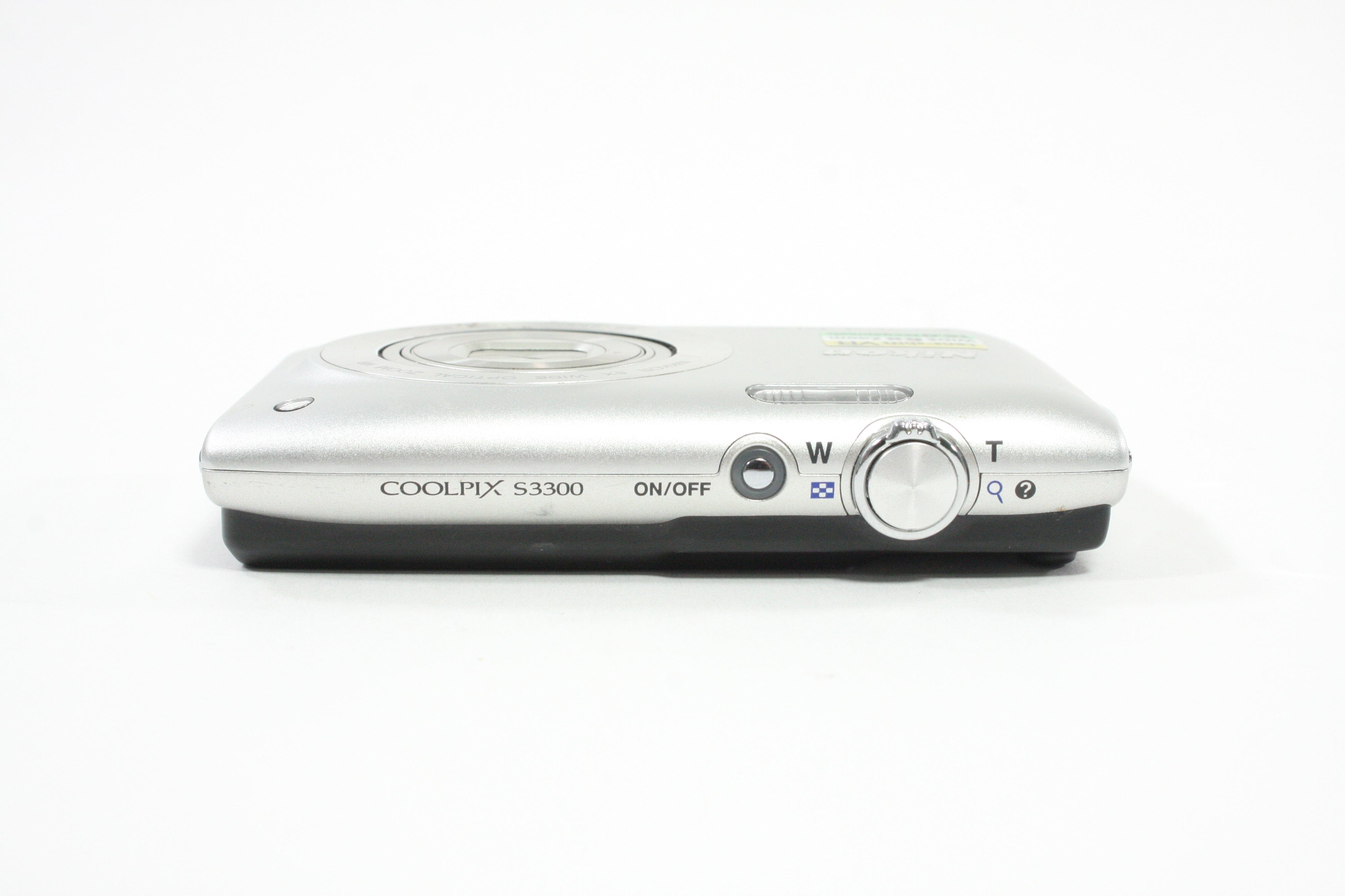 Nikon Coolpix S3300 Digital Point-and-Shoot 6x Zoom 16.0mp