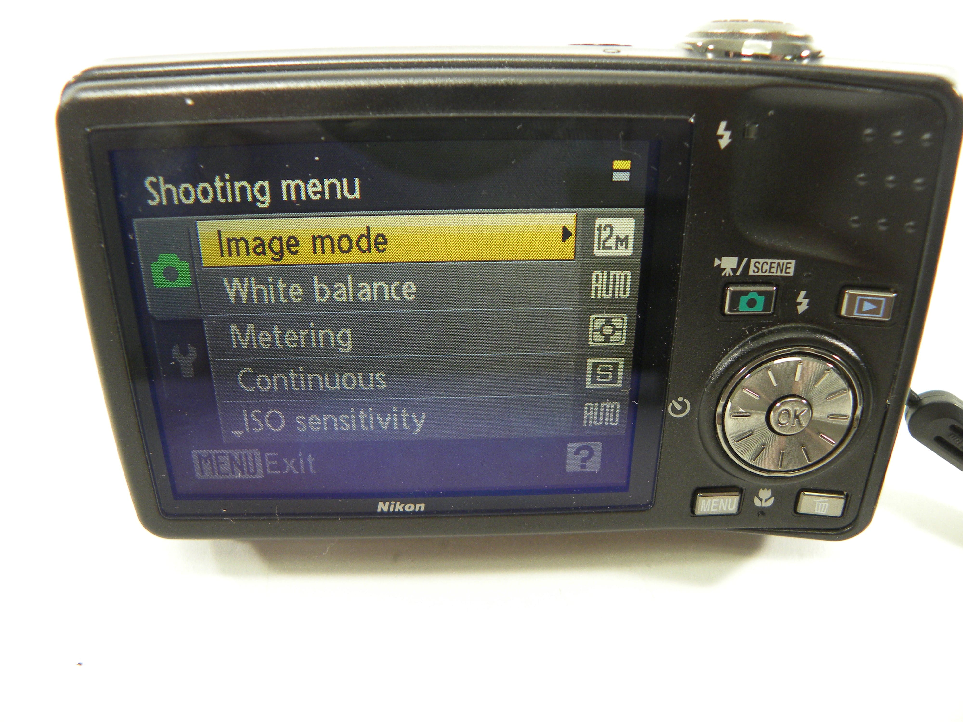 Nikon Coolpix S630 12mp Digital Camera (Black)