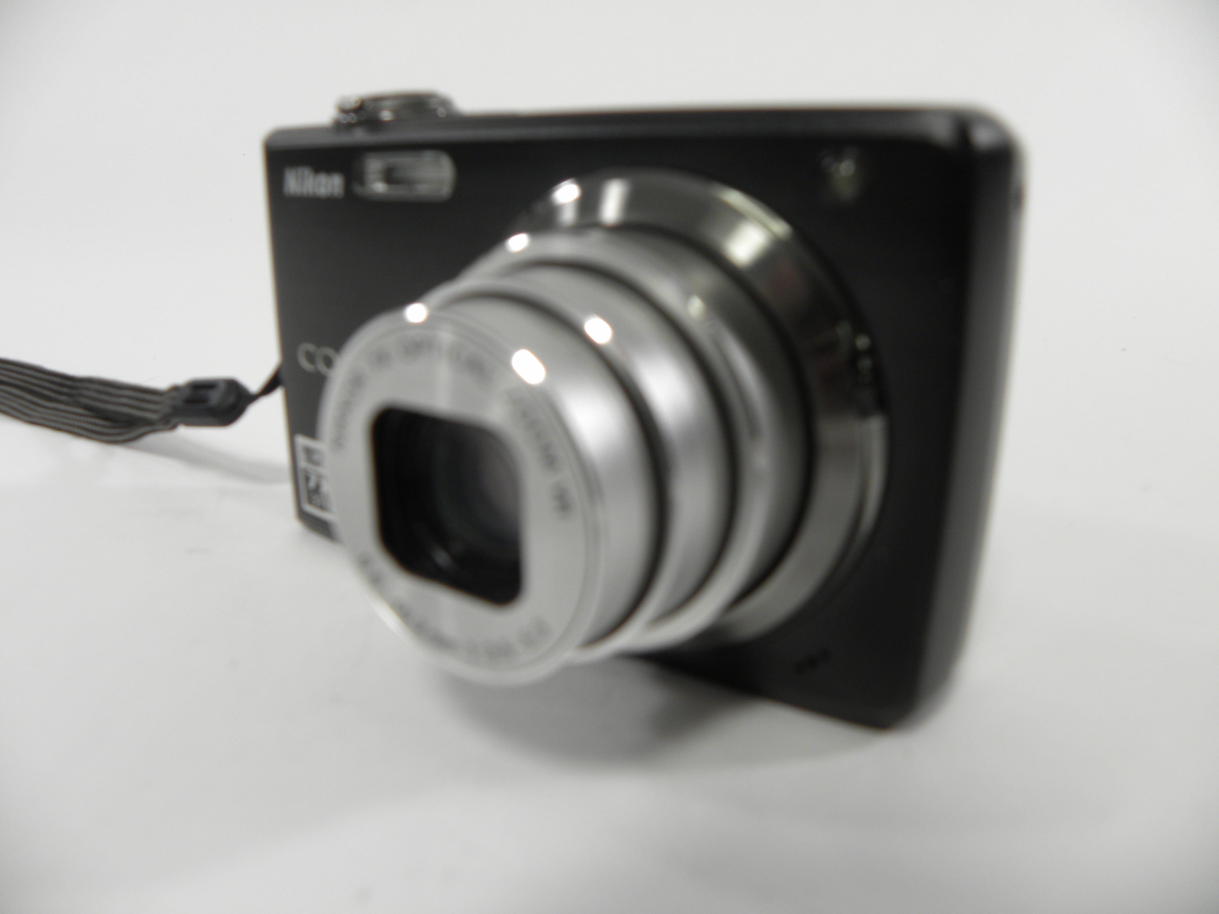 Nikon Coolpix S630 12mp Digital Camera (Black)