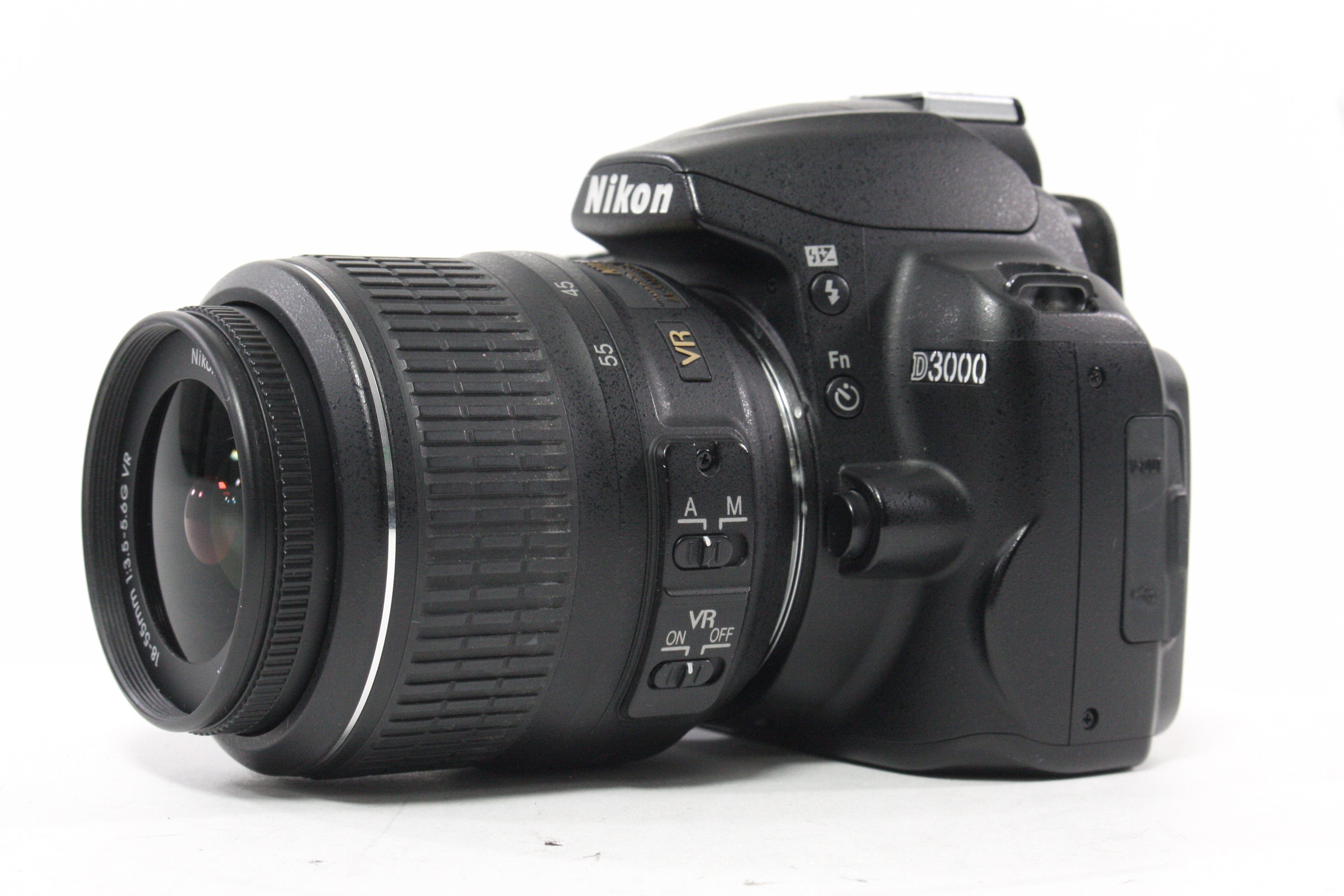 Nikon D3000 DSLR Camera with f/18-55 f/3.5-5.6 G Lens with a Shutter Count 9,964