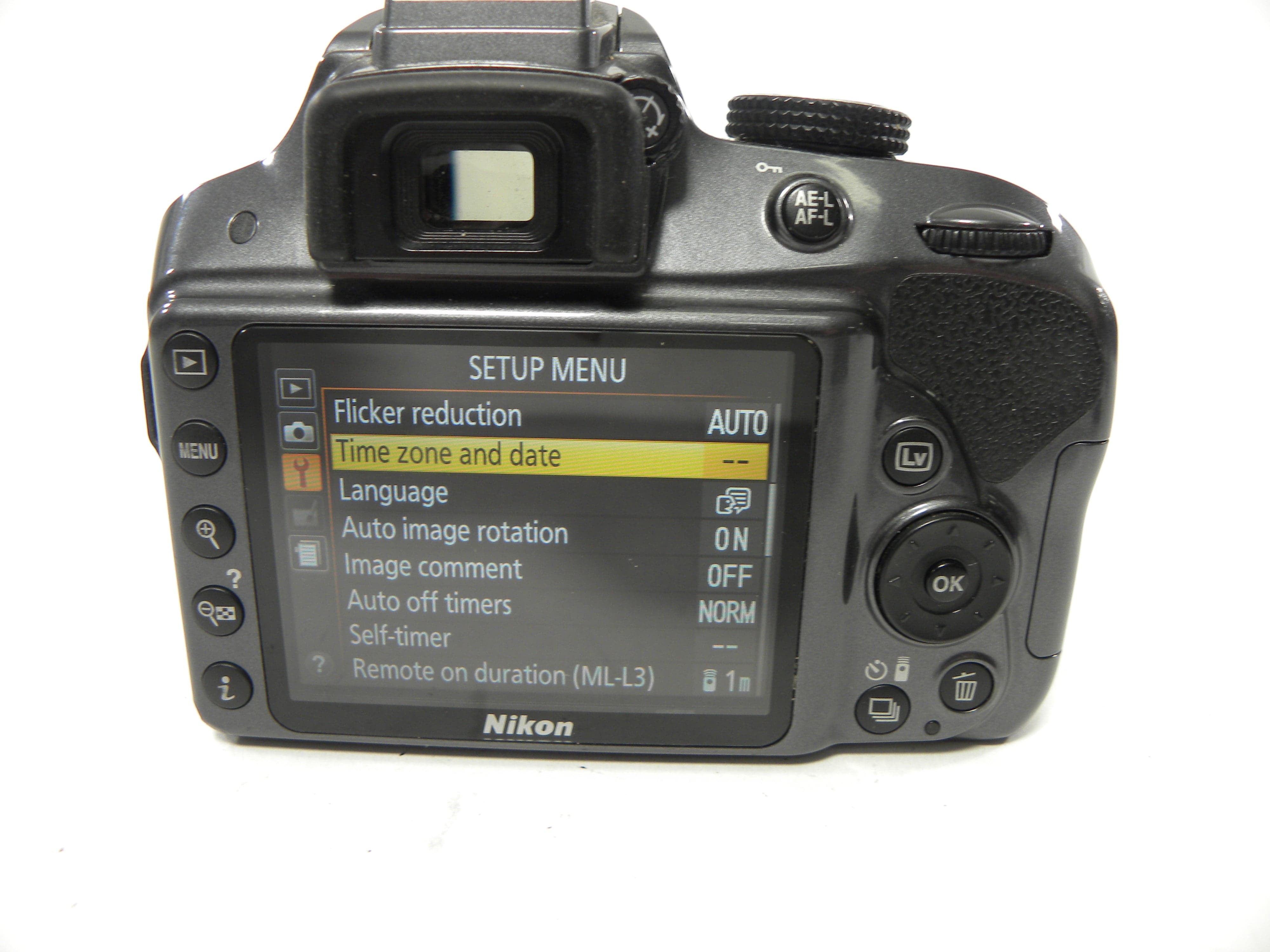 Nikon D3300 24.2mp Digital SLR body only Shutter Ct. 3,636