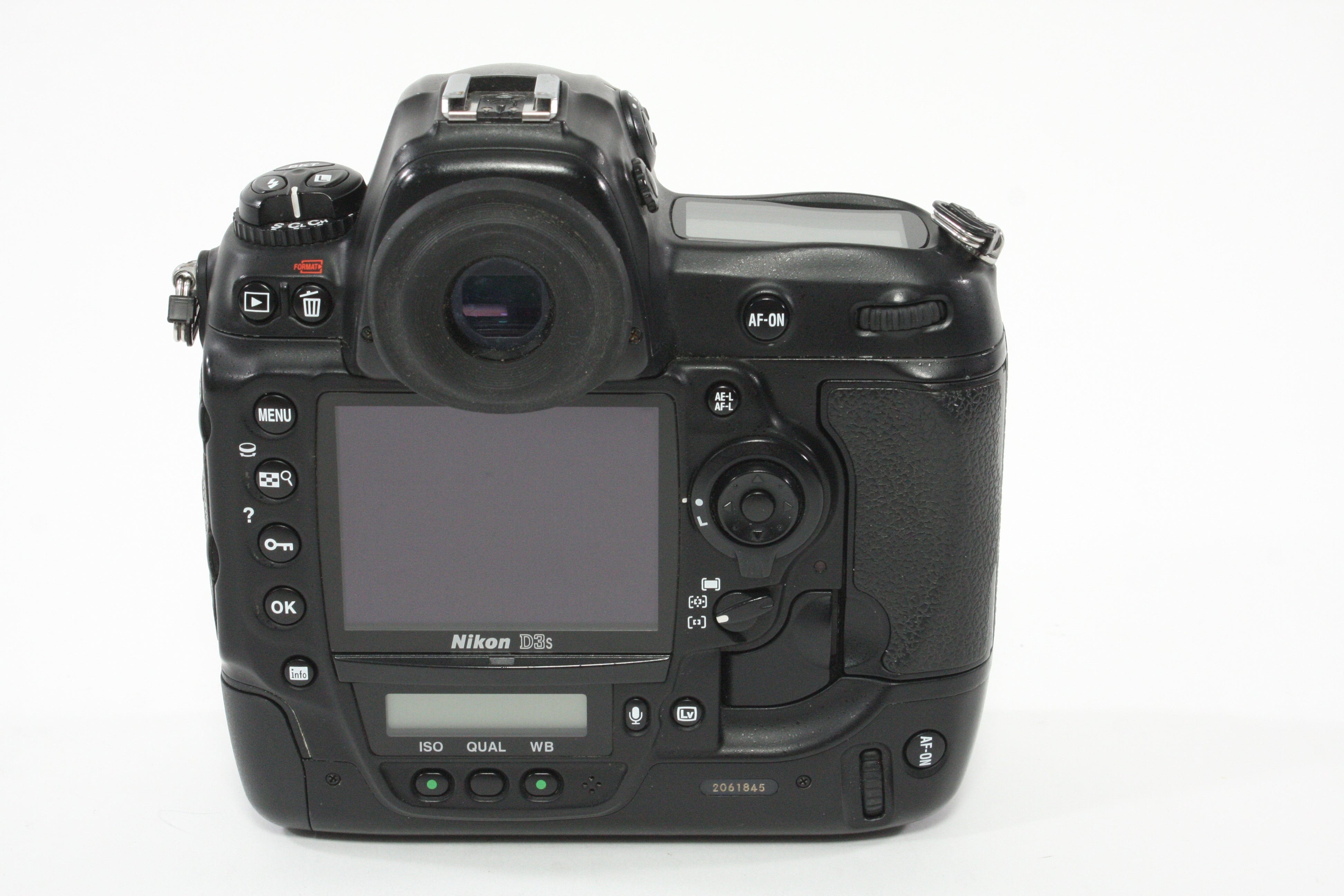 Nikon D3S Body Only - Shutter Count 365,035