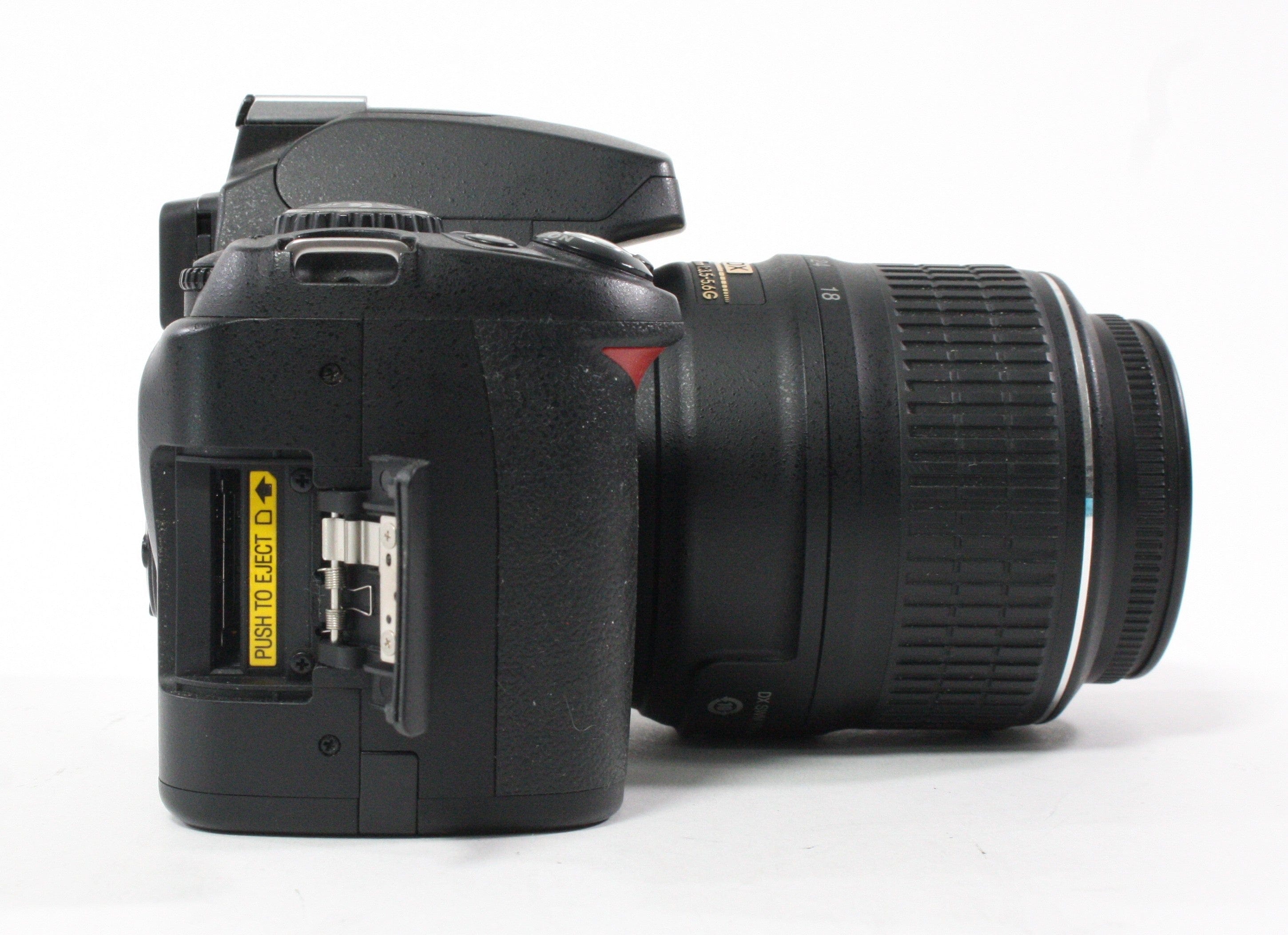 Nikon D40 DSLR with Nikon 18-55mm f/3.55.6 G VR Lens Shutter Count 4,742