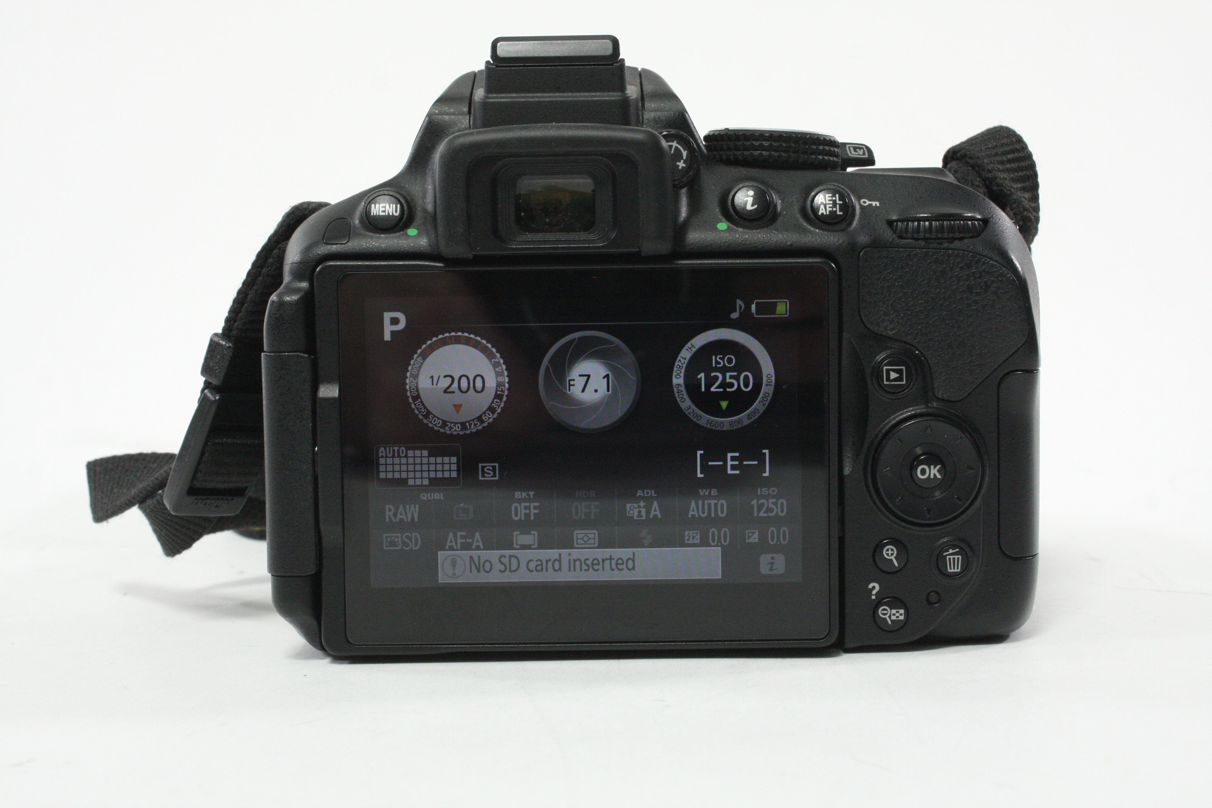 Nikon D5300 DSLR Camera with 18-55mm f/3.5-5.6 G II VR Lens Shutter Count 2,550