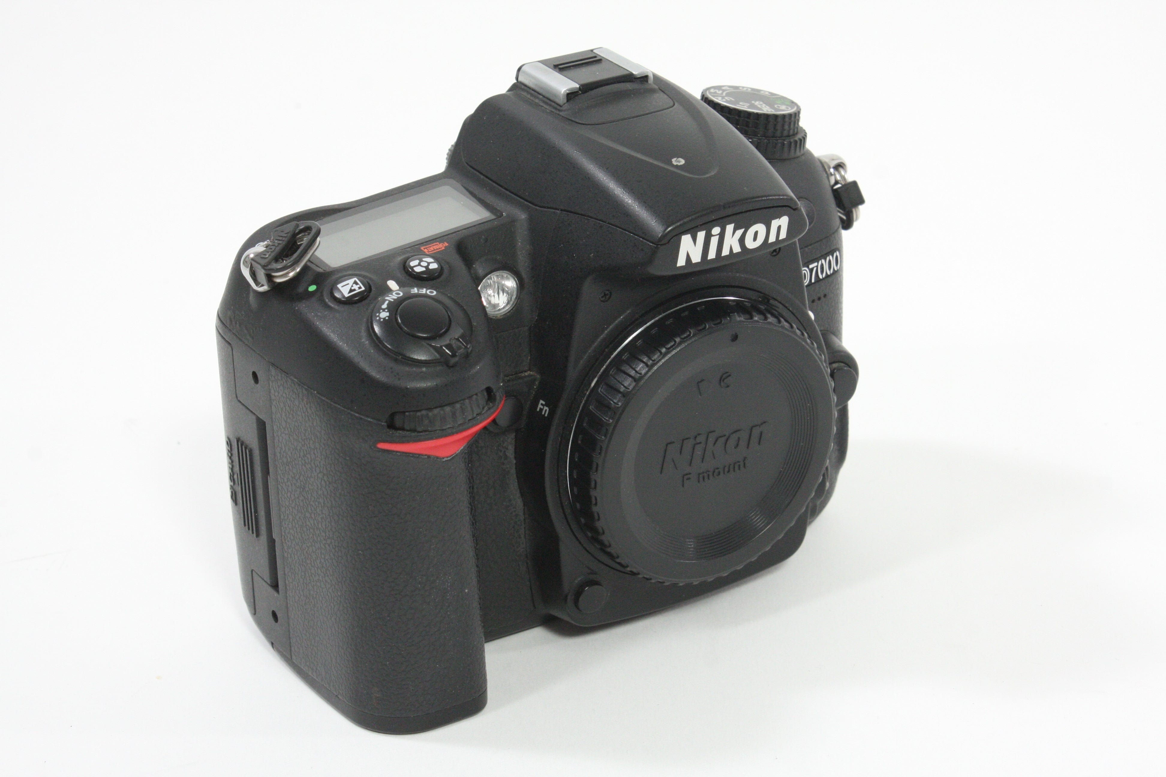 Nikon D7000 Body Only - Shutter Count 4983