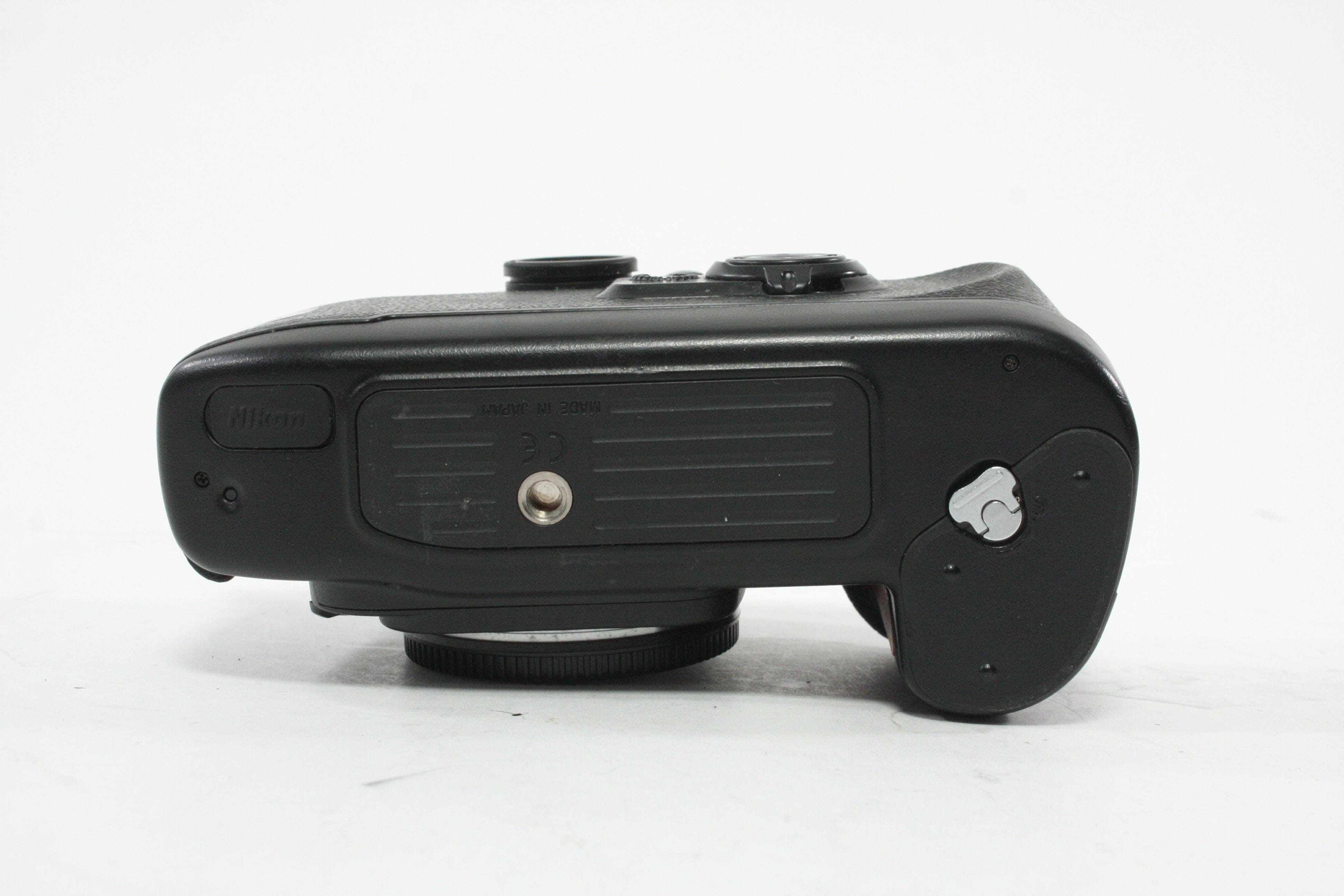 Nikon F100 35mm SLR Camera Body