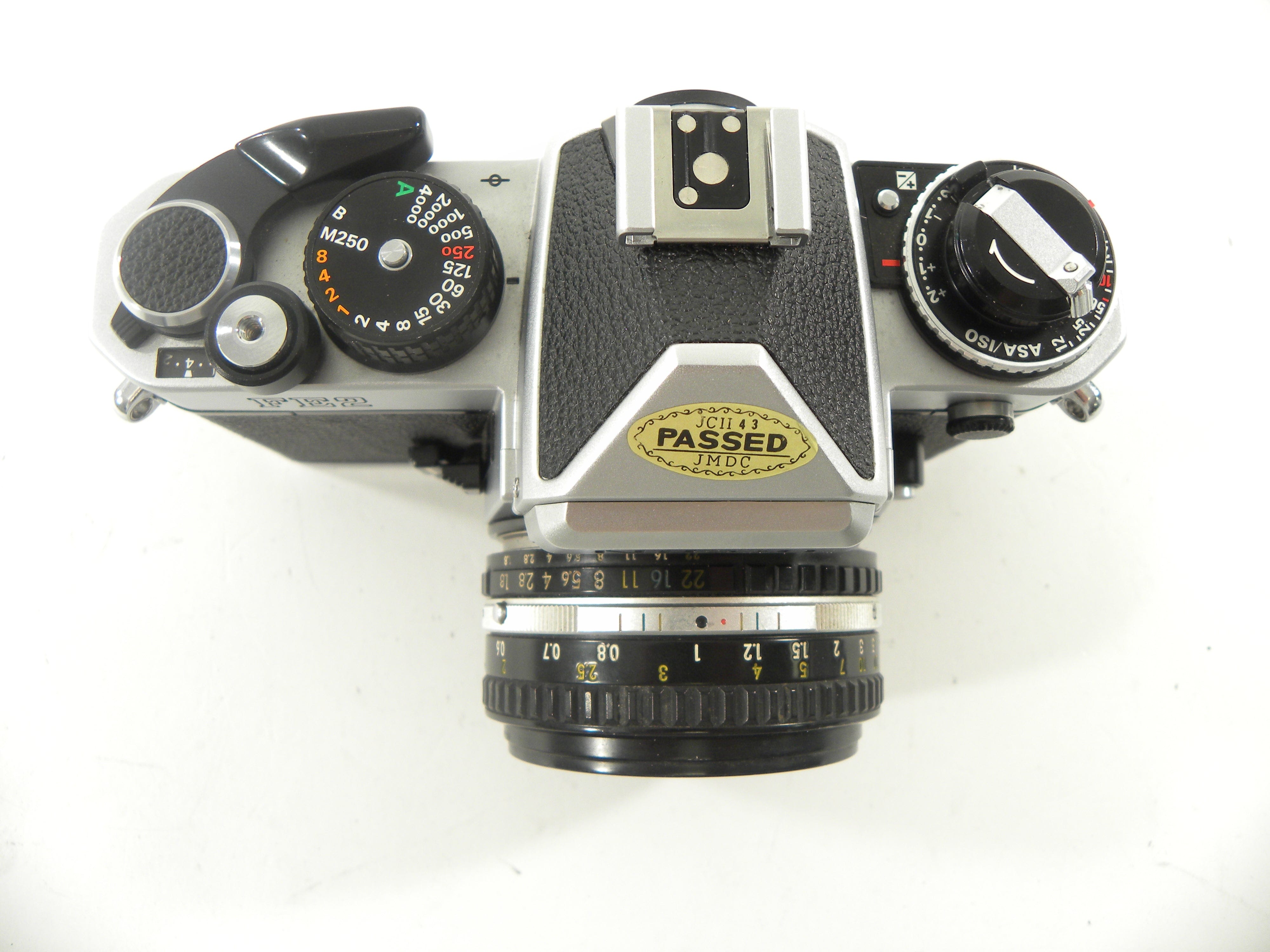 Nikon FE2 35mm SLR w/Nikon Series E 50mm f1.8