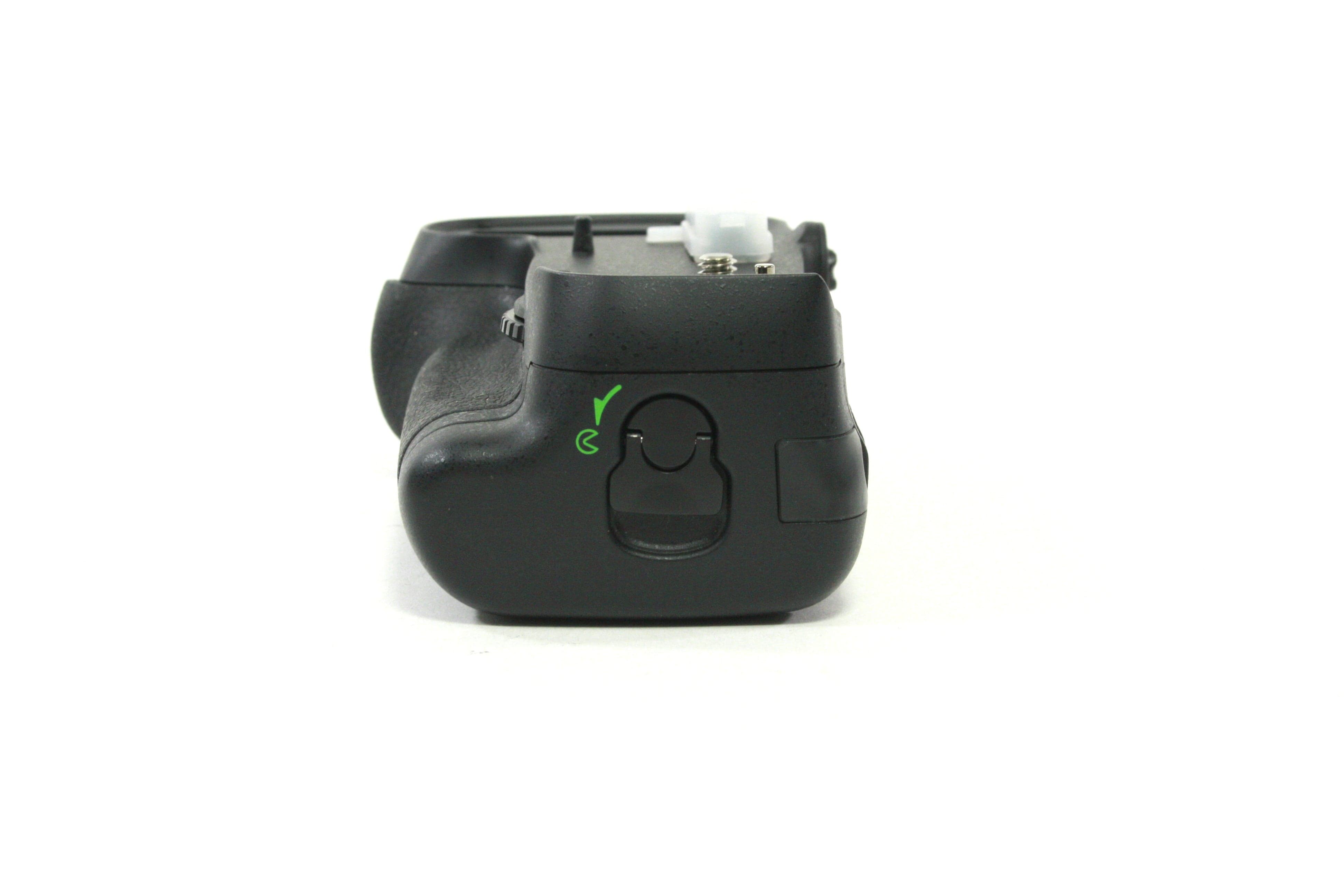 Nikon MB-D12 Battery Grip