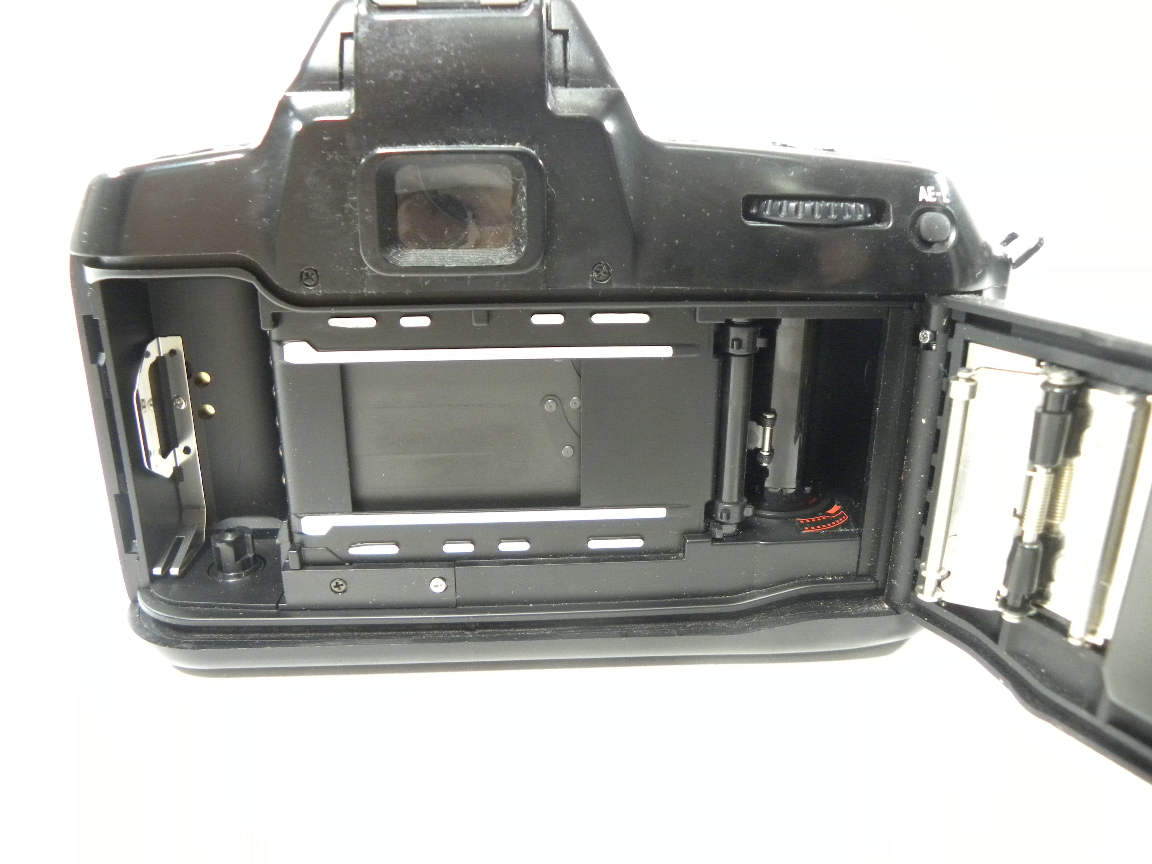 Nikon N70 35mm SLR w/AF Nikkor 28-100mm f3.5-5.6G