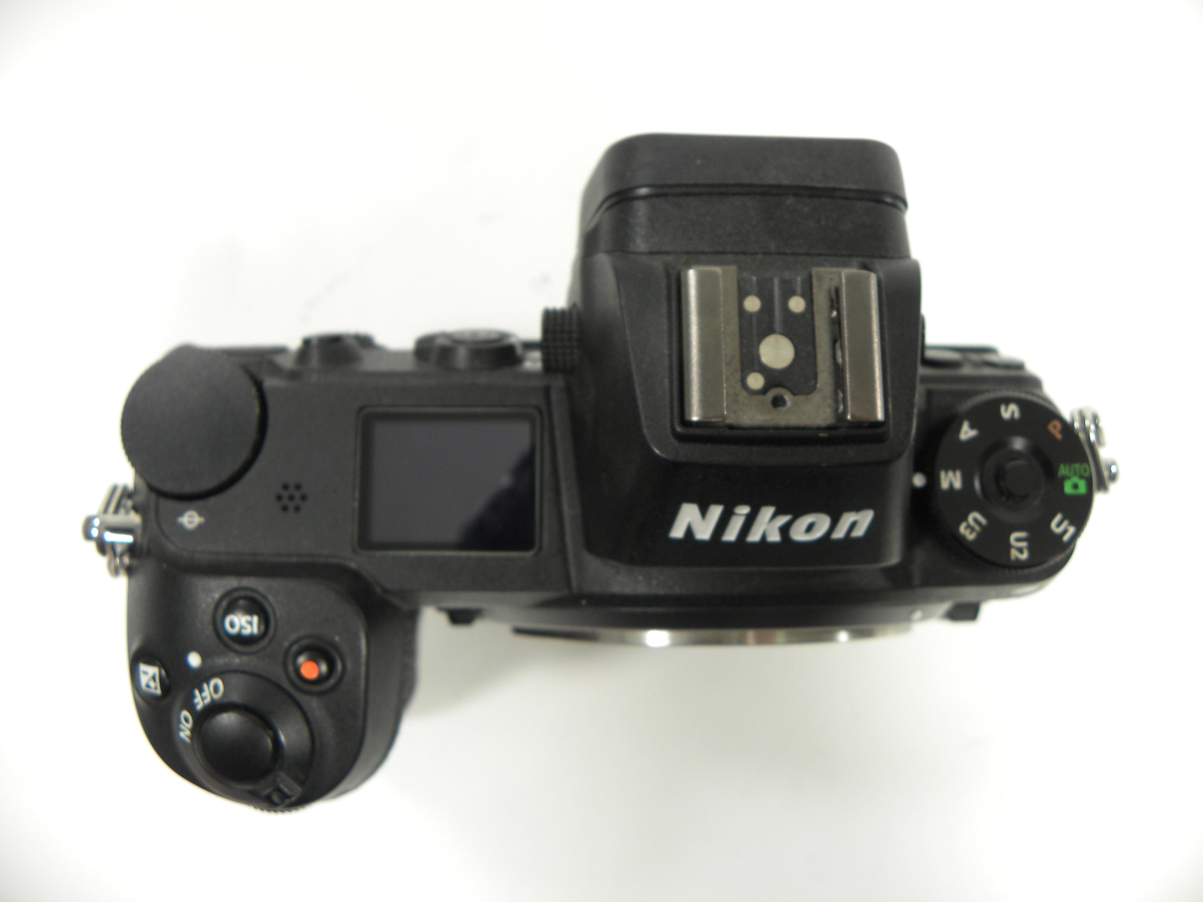 Nikon Z 6 24.5mp Digital Mirrorless Camera Body Only shutter ct. 11,889