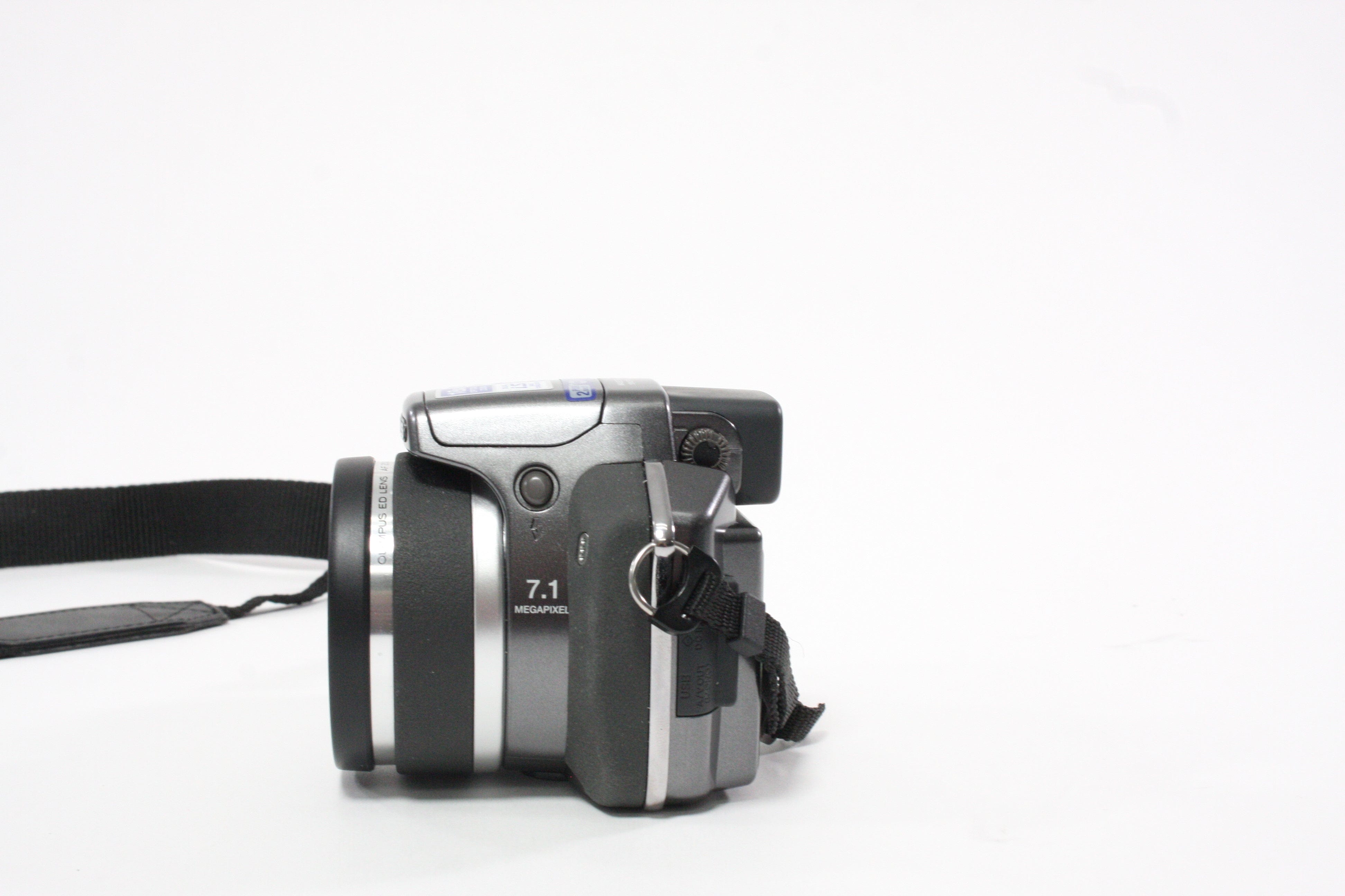 Olympus SP-550 UZ