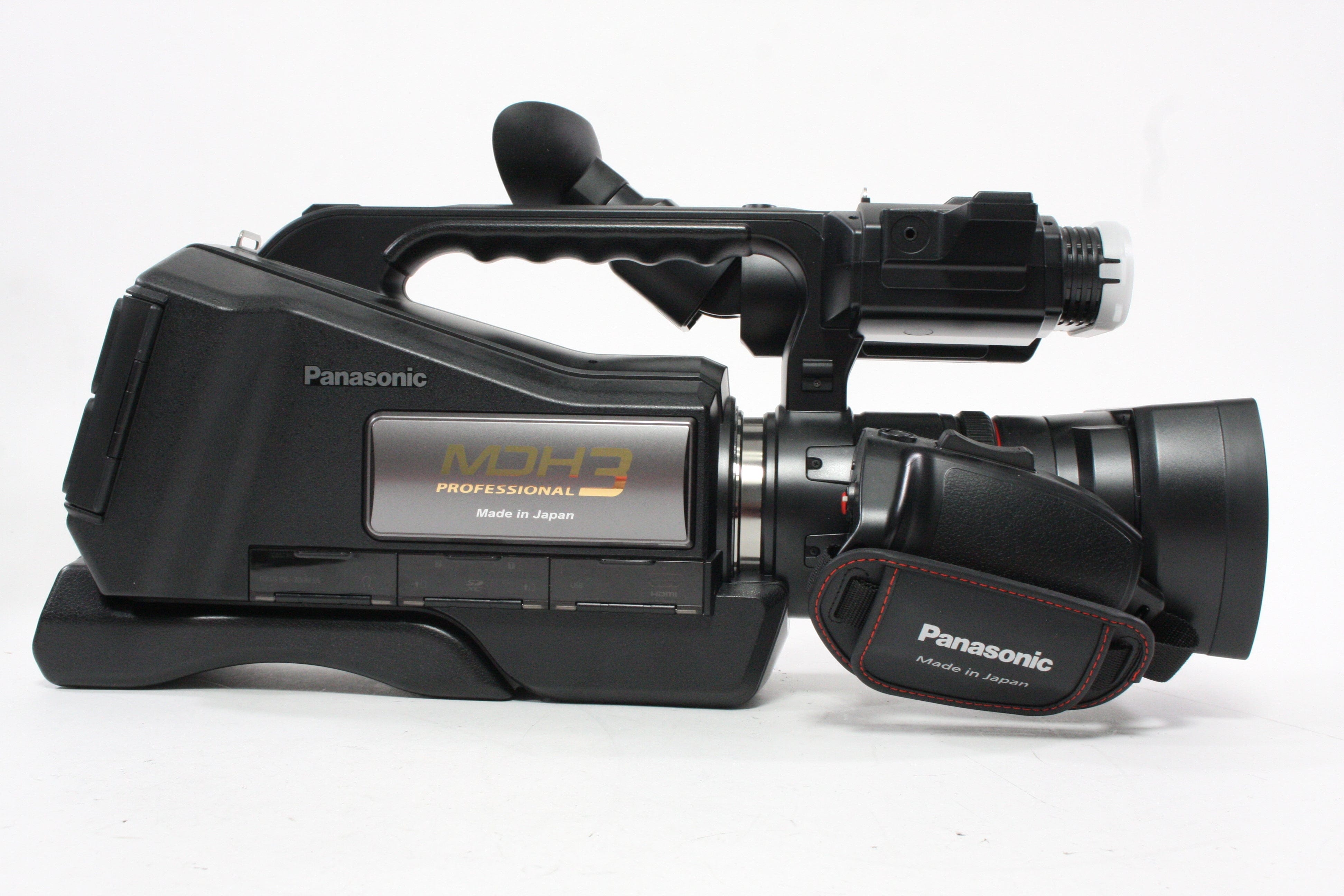 Panasonic HC-MDH3 Camcorder with Operation Time of ZERO hrs. (NEVER USED)