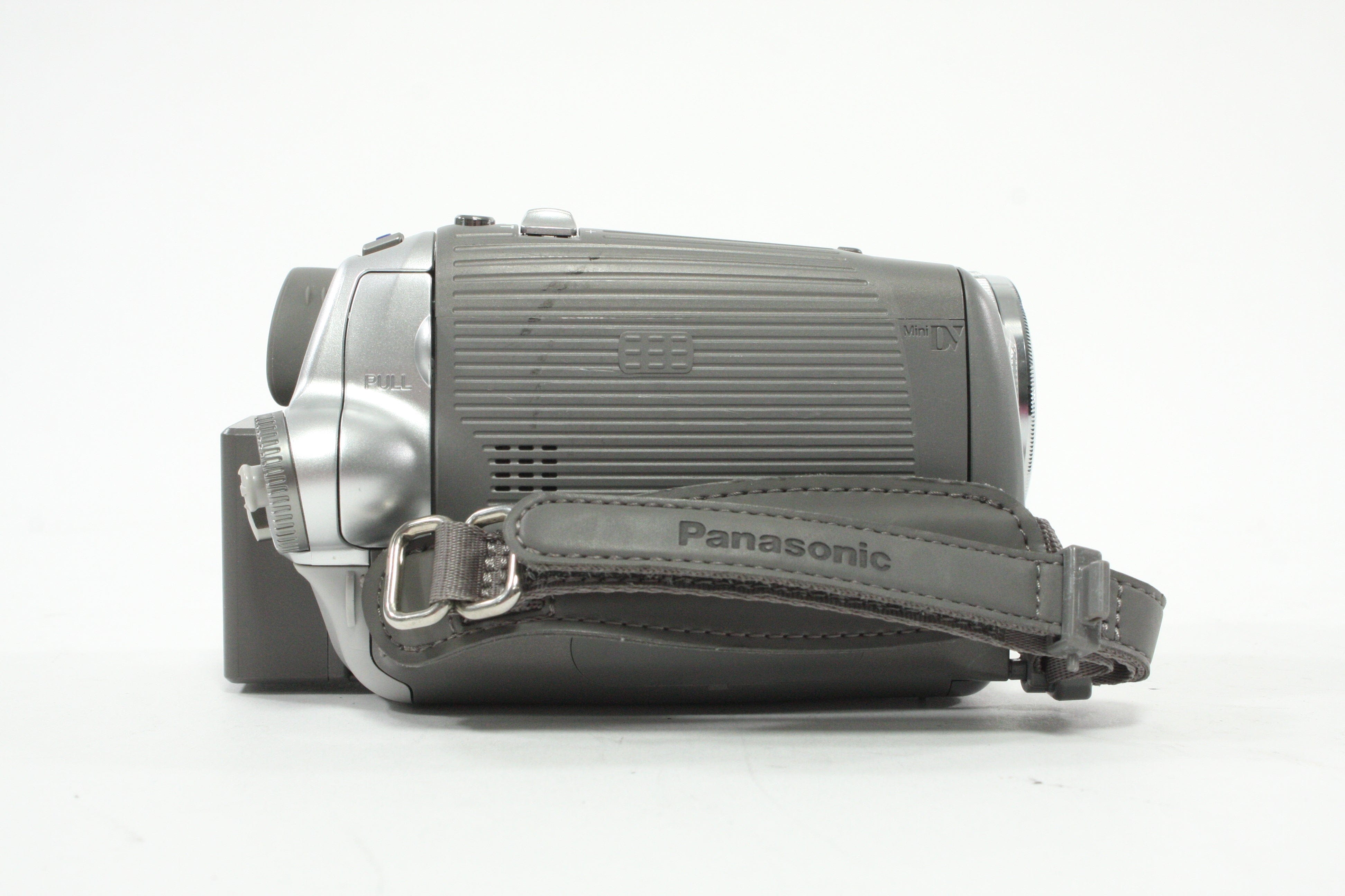 Panasonic PV-GS150 Camcorder with Leica Dicomar Lens