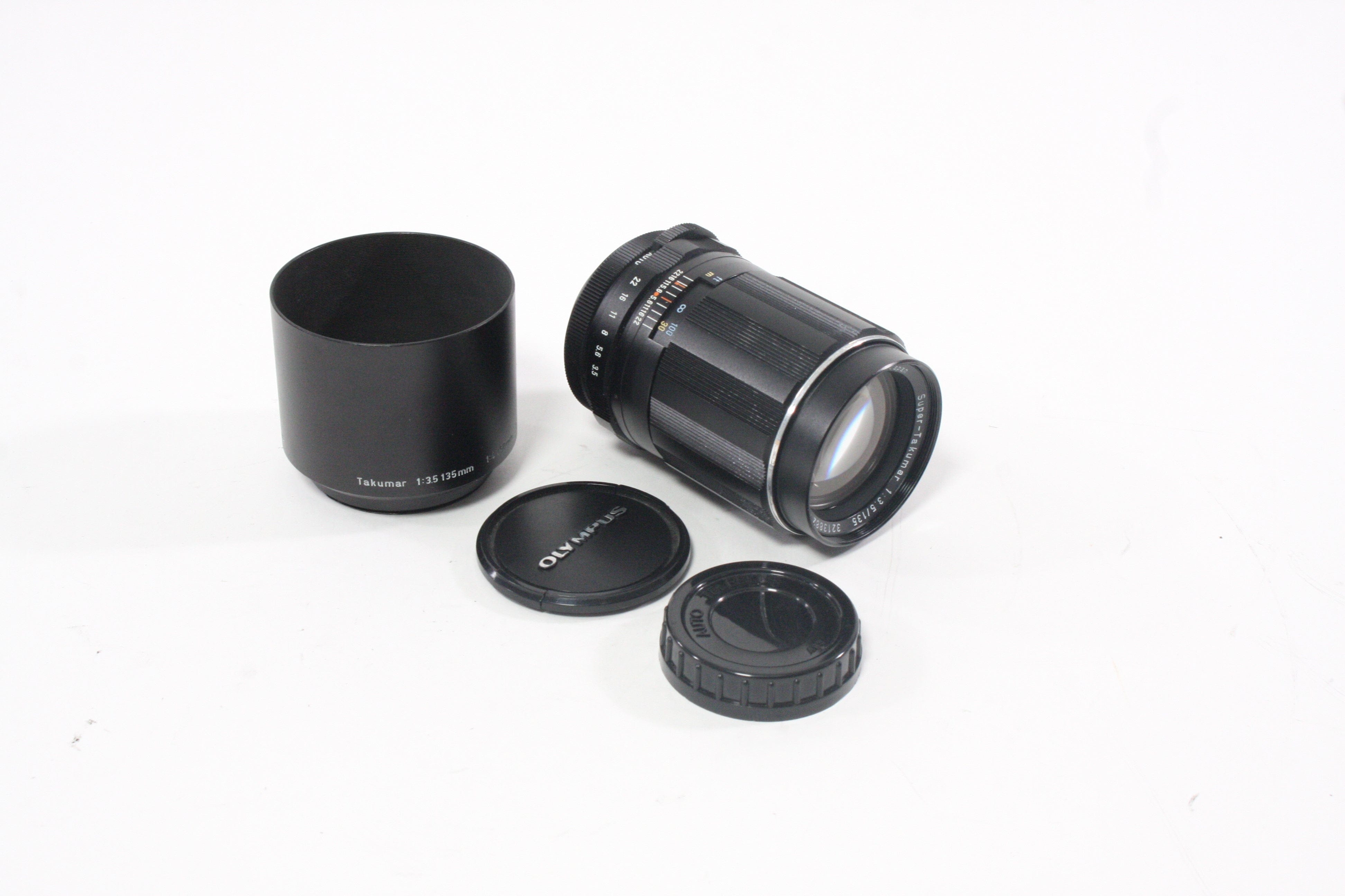 Pentax 135mm f/3.5 Super-Takumar Lens for M42 Screw Mount
