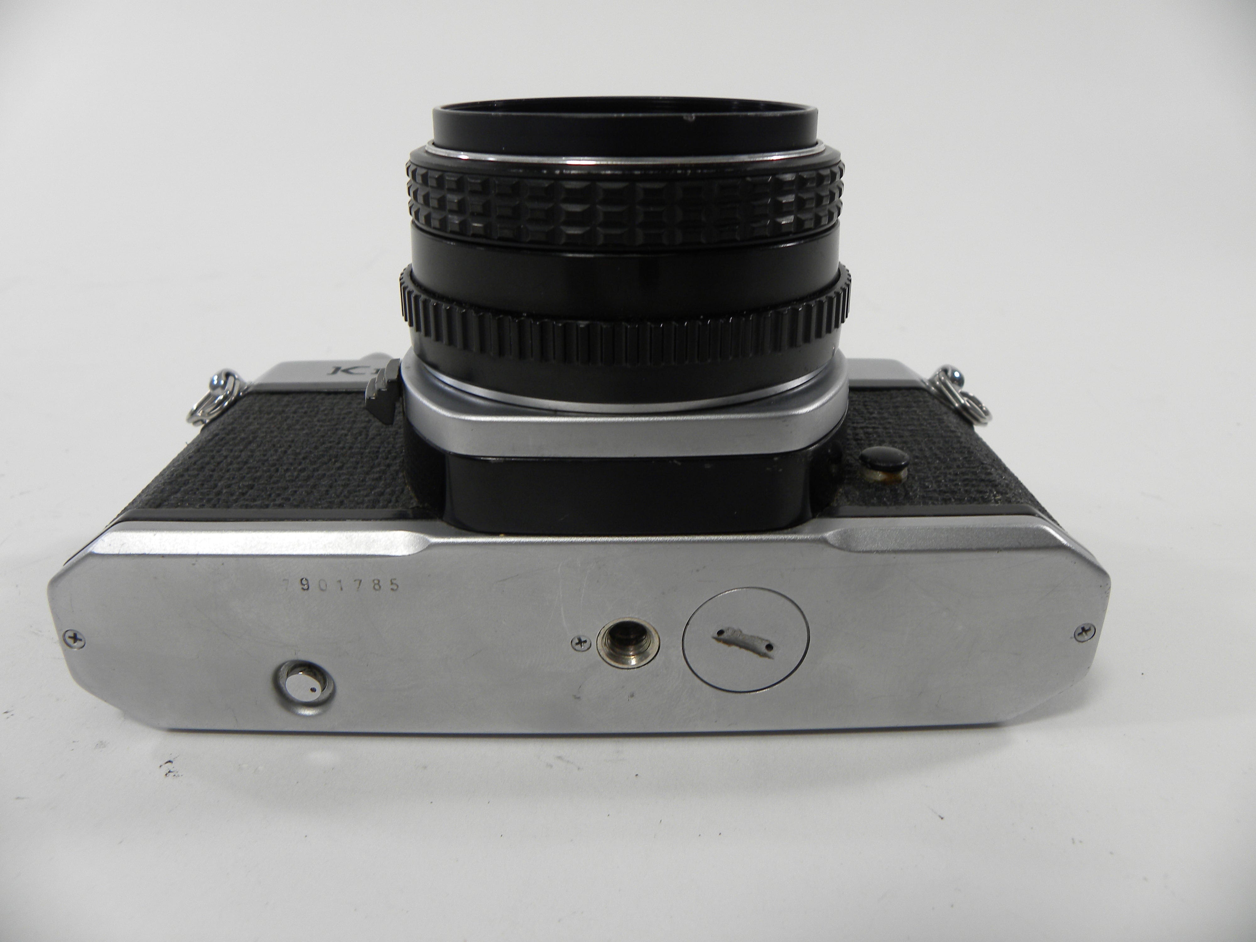 Pentax K-1000 35mm SLR Camera with a SMC Pentax-M 50mm f2
