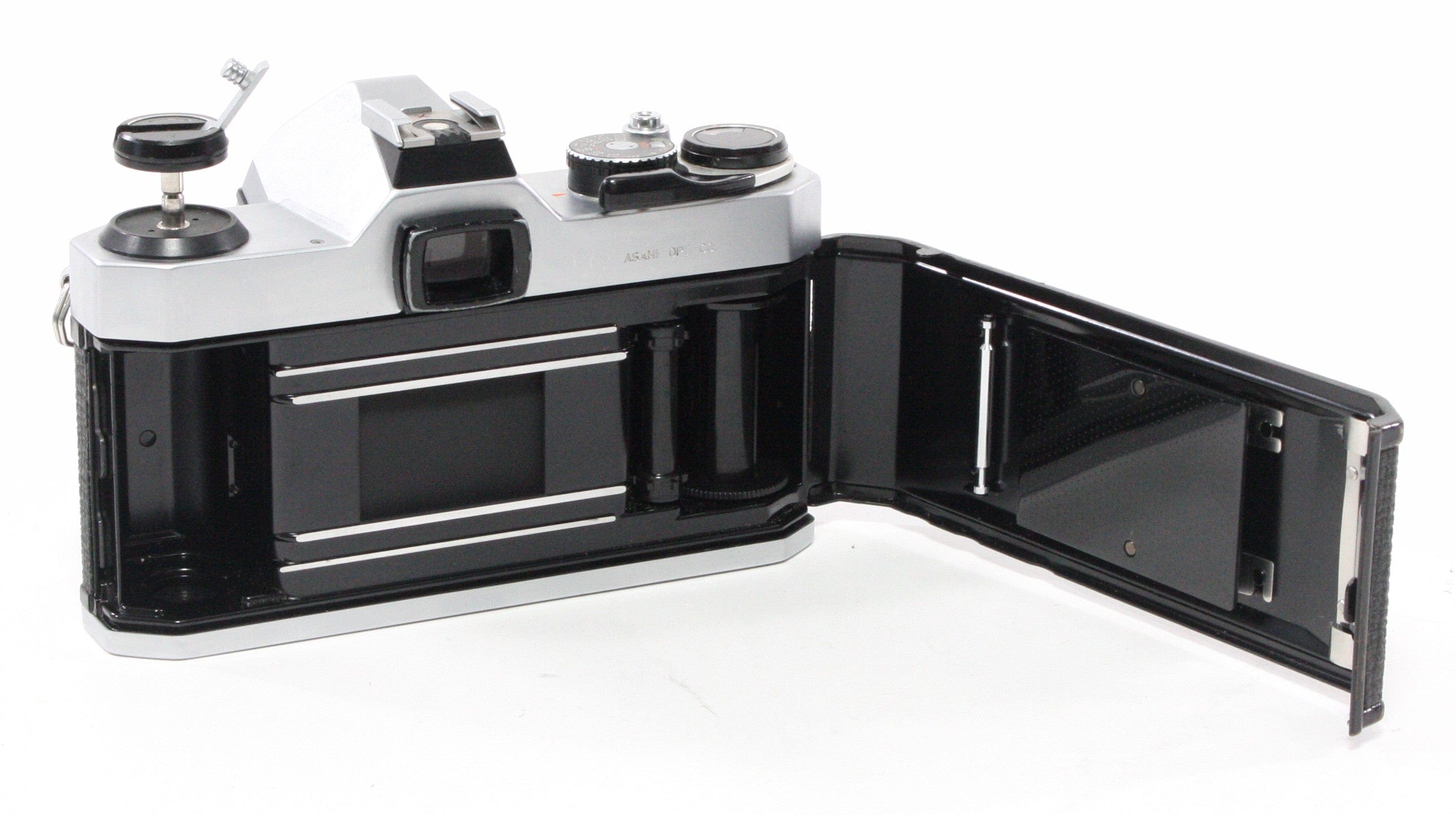 Pentax K1000 with 50mm f/1.7 lens