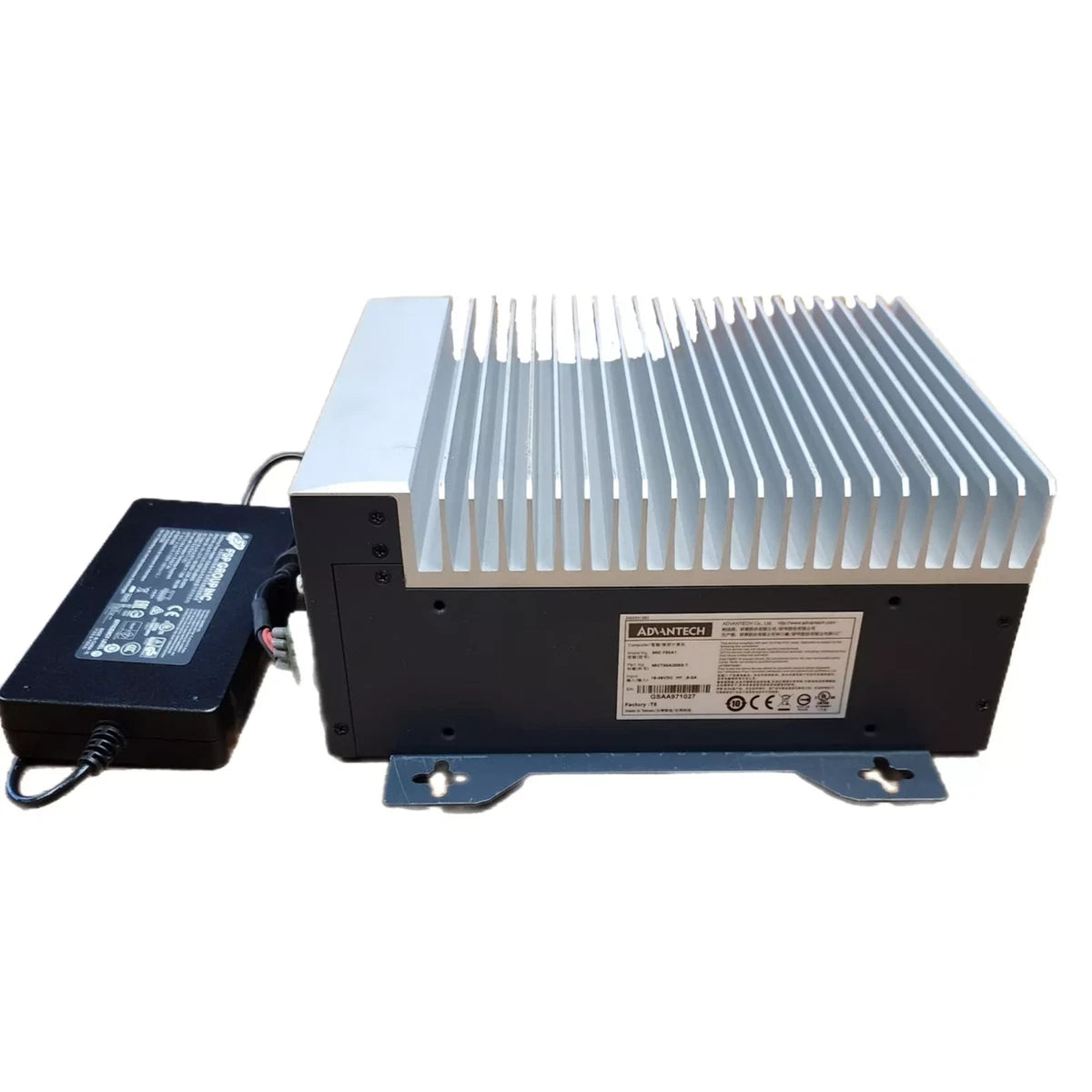 Advantech MIC-730AI AI Inference System Based on AGX Xavier ARM v8.2 256GB SSD