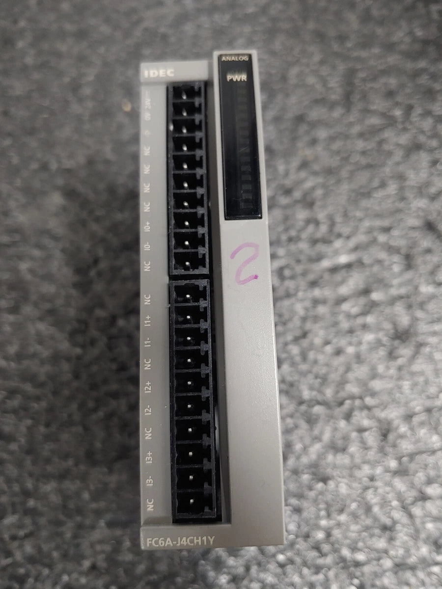 IDEC FC6A-J4CH1Y FC6A MicroSmart PLC 4-pt Isolated Thermo Module