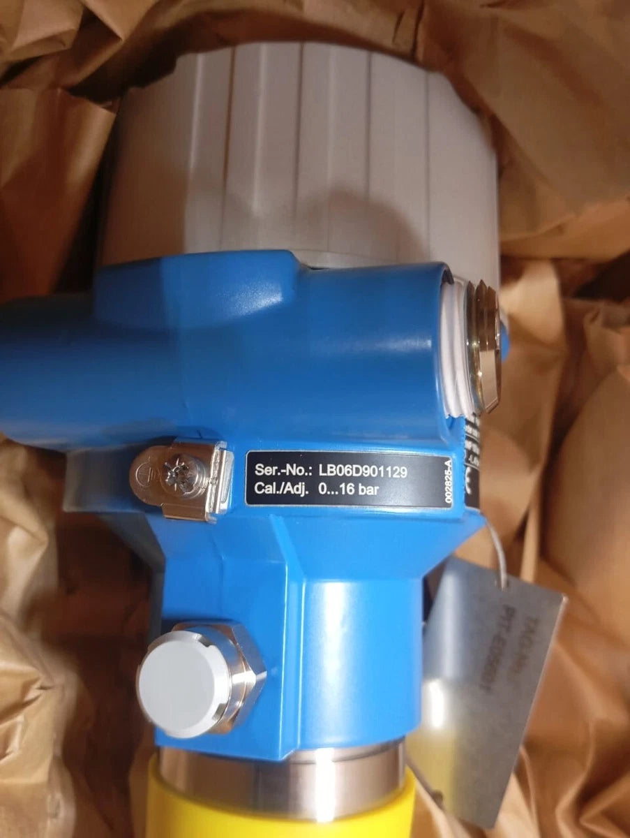 Endress+Hauser / CERABAR M / Pressure Transmitter and Sensor / PMP51-1F0V9/115