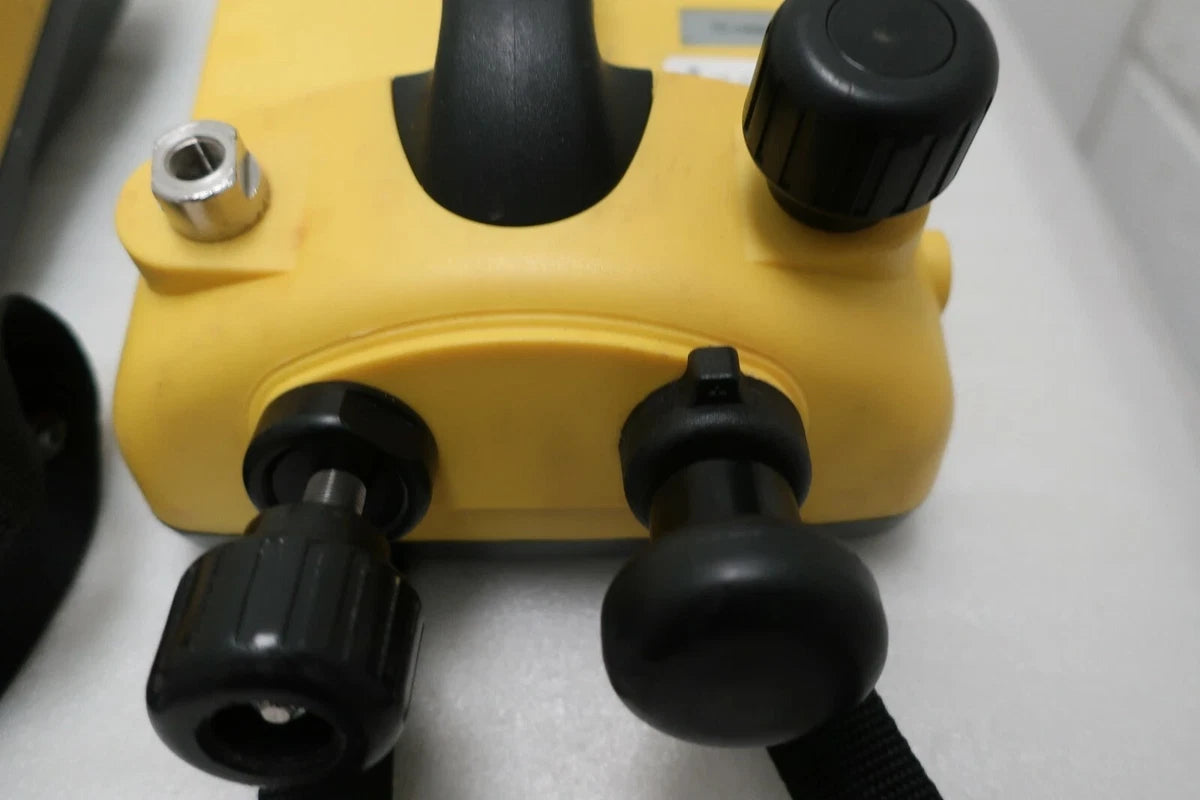 Druck DPI 610 IS Intrinsically Safe Hydraulic Pressure Calibrator 70 mbar Gauge