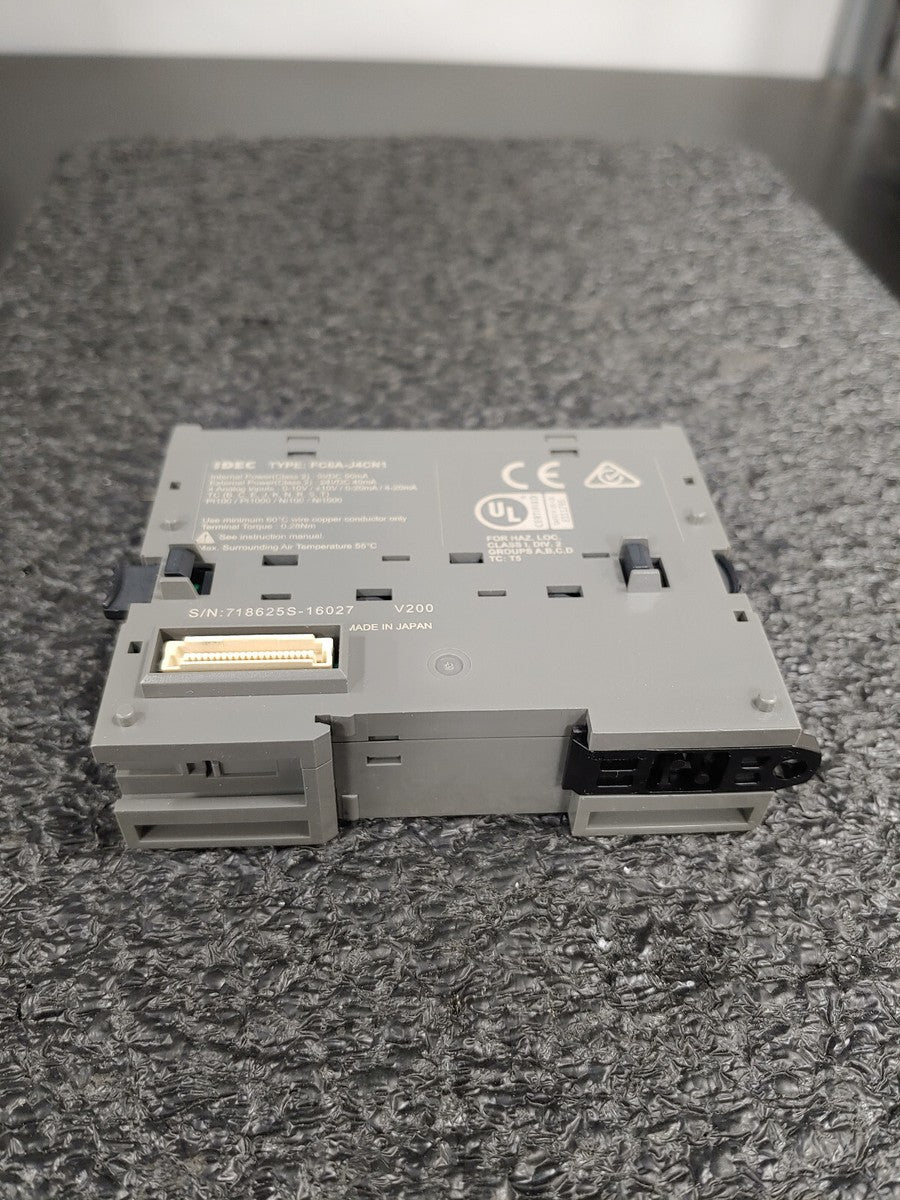 IDEC FC6A-J4CN1 FC6A MicroSmart PLC 4pt Universal Analog Input Module