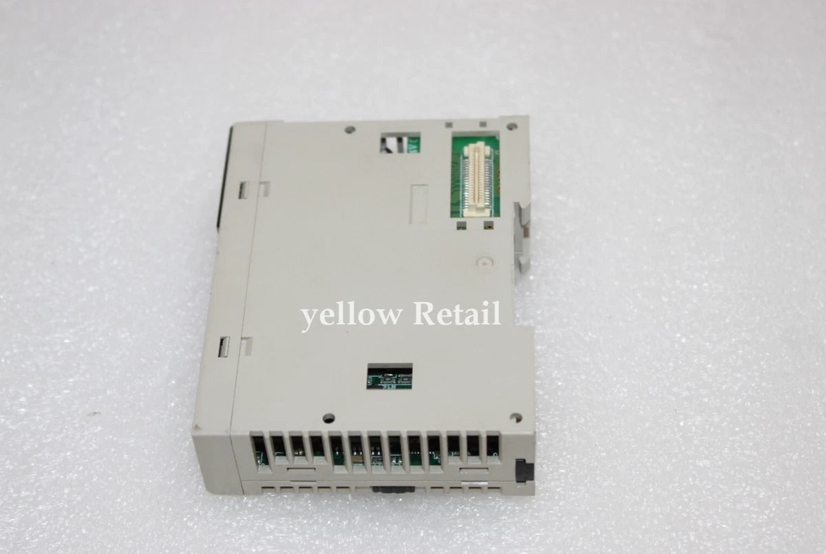 IDEC FC4A-J8C1 PLC MODULE