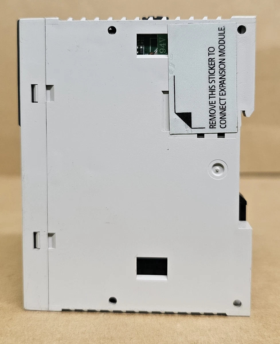 IDEC FC4A-N08B1 24VDC MODULE