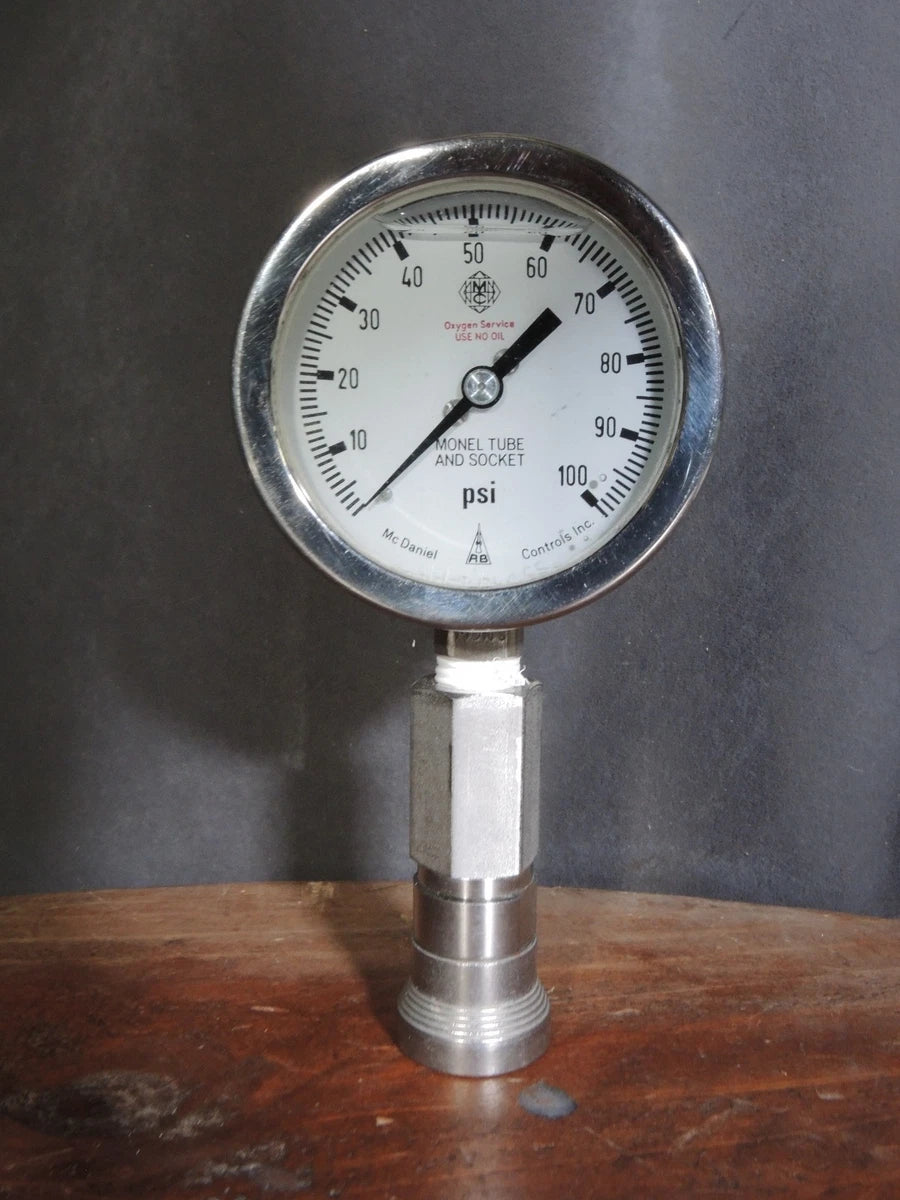 Druck DPI 610 Calibrator w PDCR 2200-A14 Pressure Transducer Accessories, Gauges