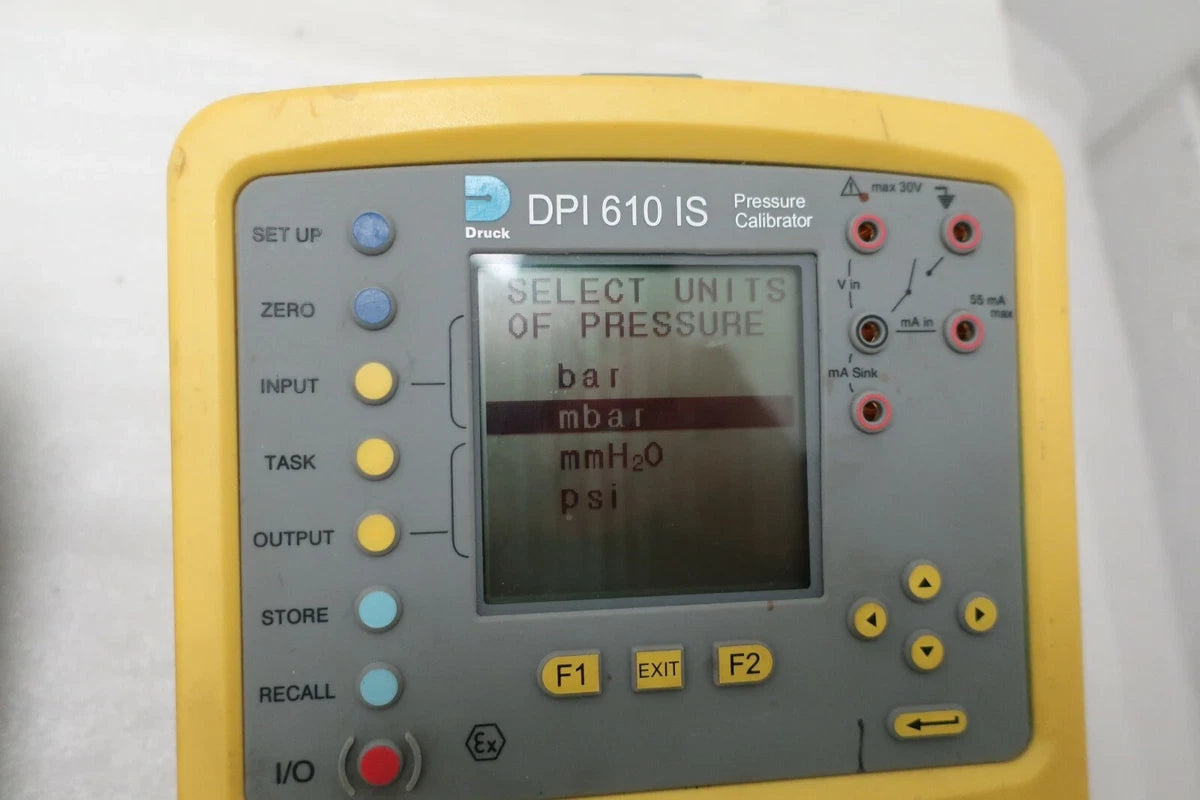 Druck DPI 610 IS Intrinsically Safe Hydraulic Pressure Calibrator 70 mbar Gauge