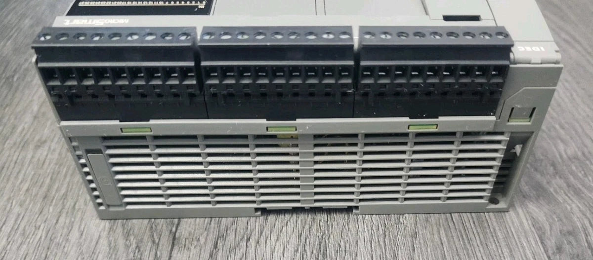 Idec FC6A-C40K1CE MicroSmart Programmable Controller 40 IO CPU 24VDC Trans. Sink
