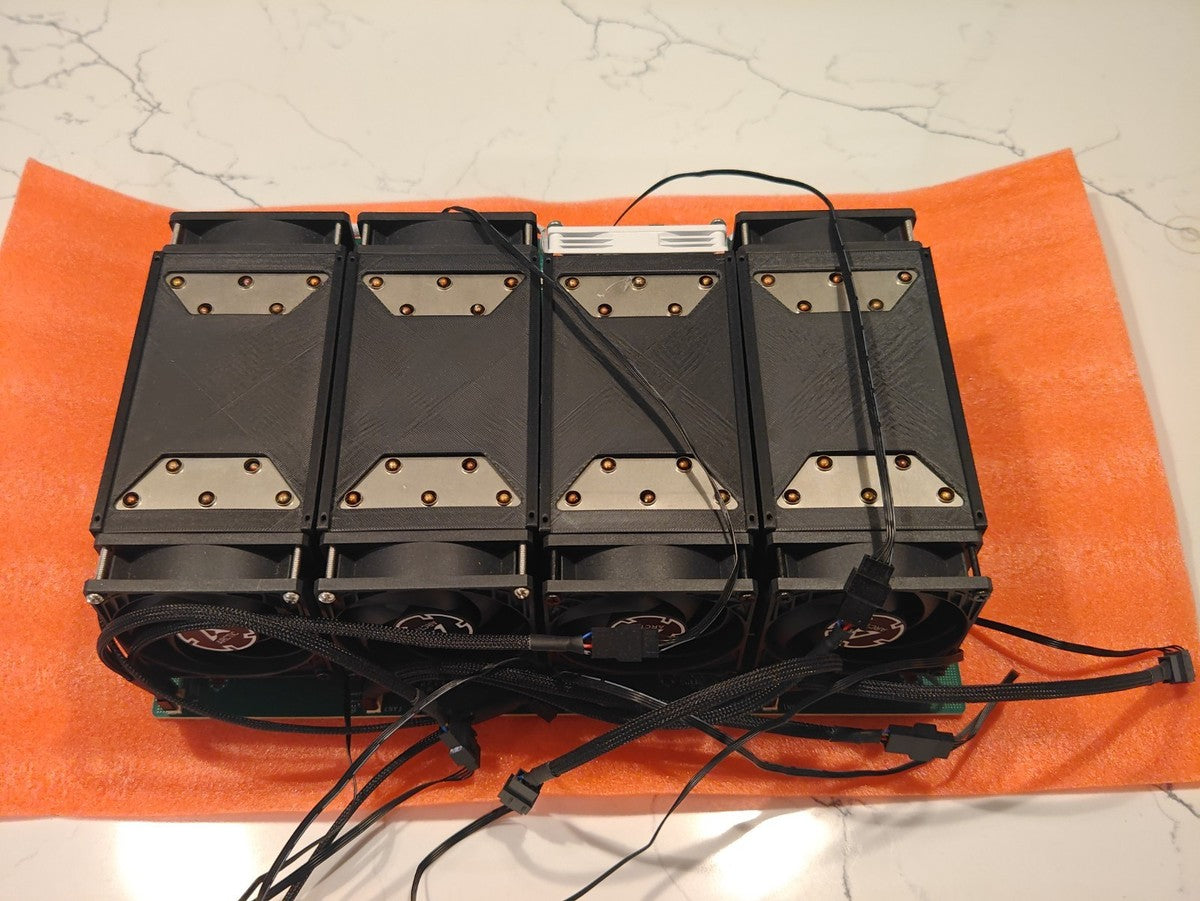 Custom 4x NVIDIA TESLA V100 16GB SXM2 to 2x PCIe x16 64G VRAM AI Compute Node