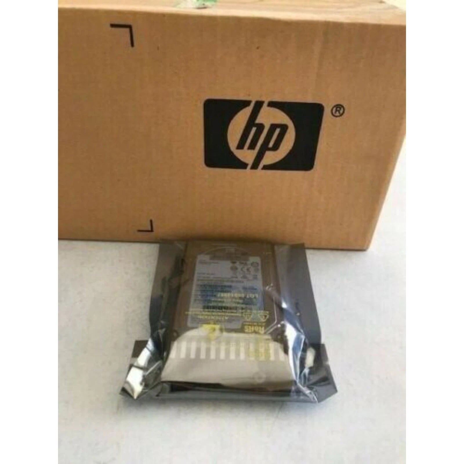 NEW HP J9F47A 787647-001 900GB SAS 10K 2.5in 12Gbps MSA SFF ENT HDD Hard Drive