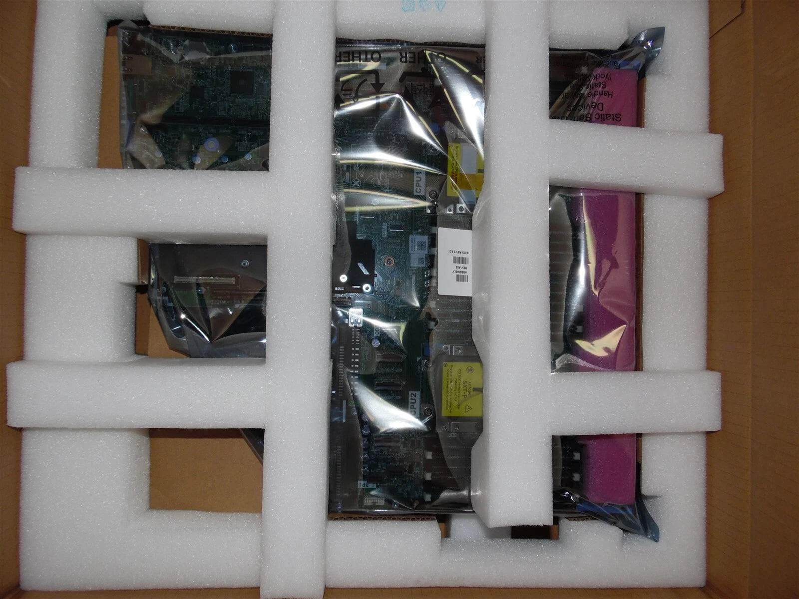 DELL EMC POWEREDGE R640 SERVER MOTHERBOARD SYSTEM MAIN PLANAR BOARD V2B 413MP