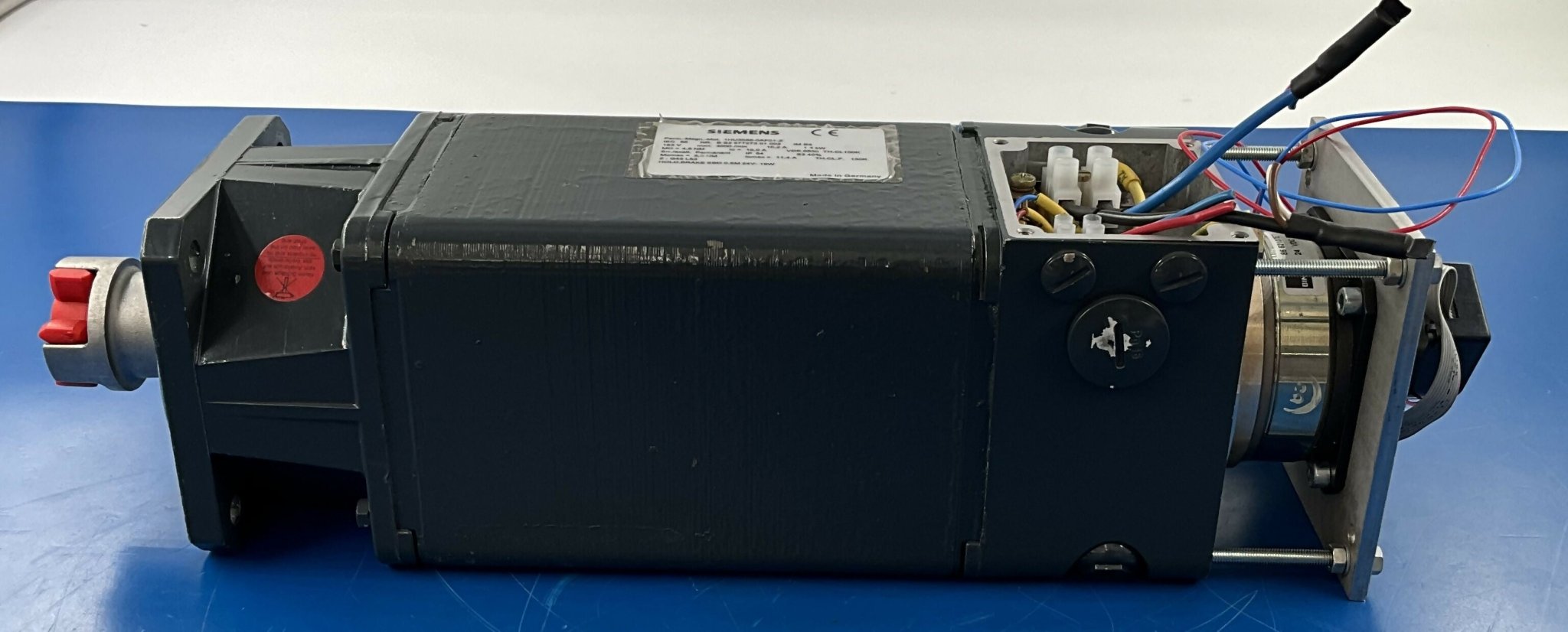 SERVO MOTOR ASM (1HU3056-0AF01-Z SIEMENS