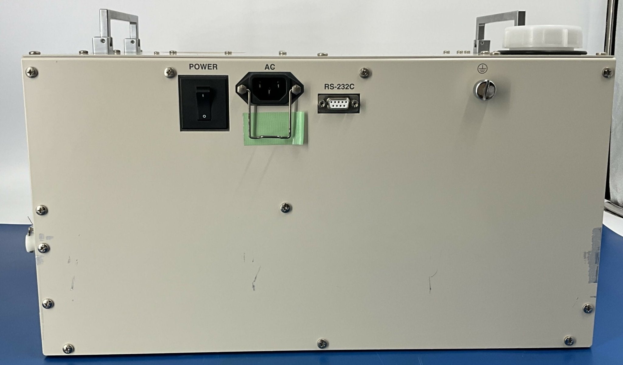 Solid State Recirculating Chiller (2210405-16/T252P-6/2375089-2/221405-10 GE