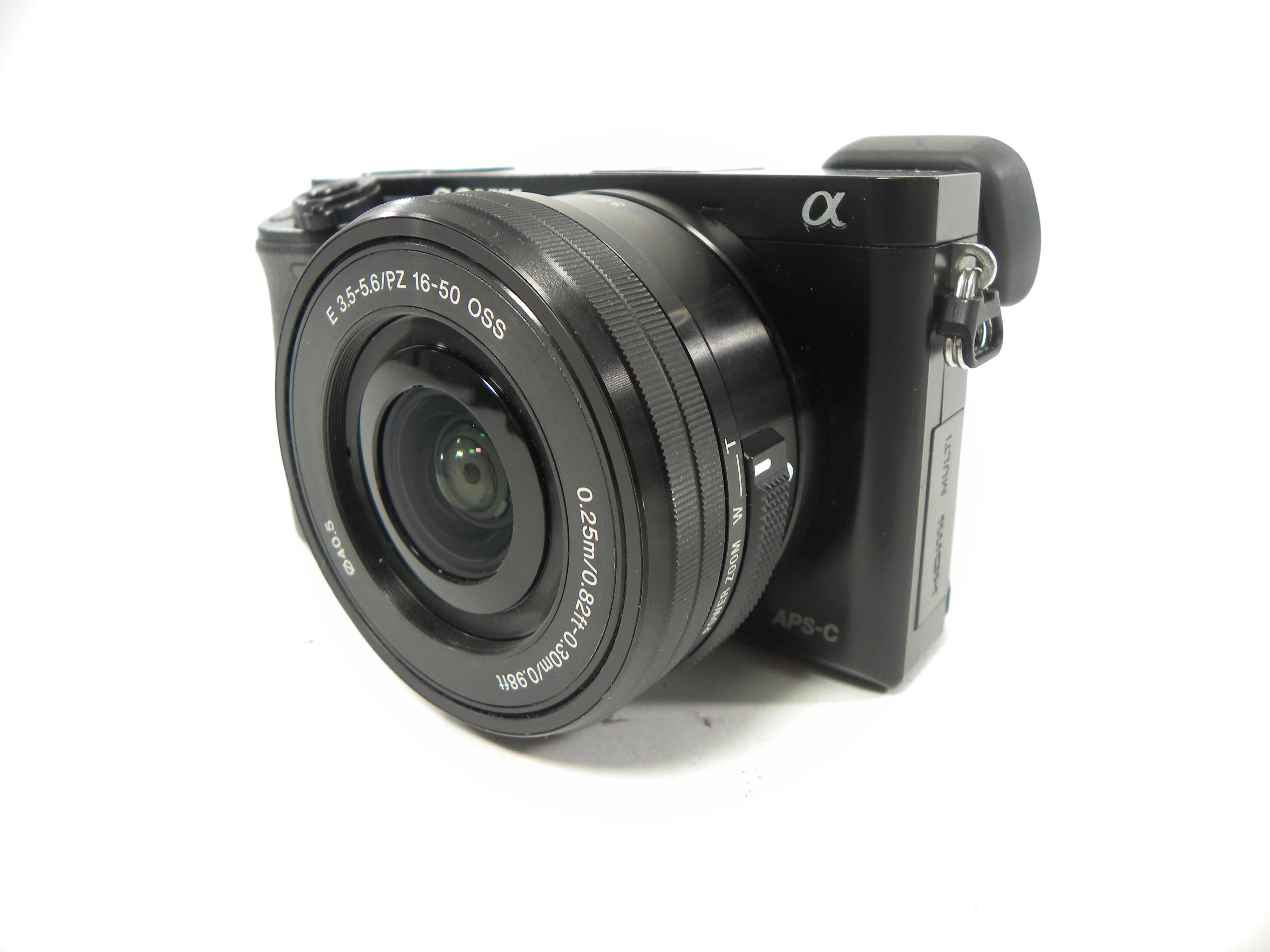 Sony a6000 24.3mp Mirrorless Digital w/16-50 PZ OSS Shutter Ct. 6,031