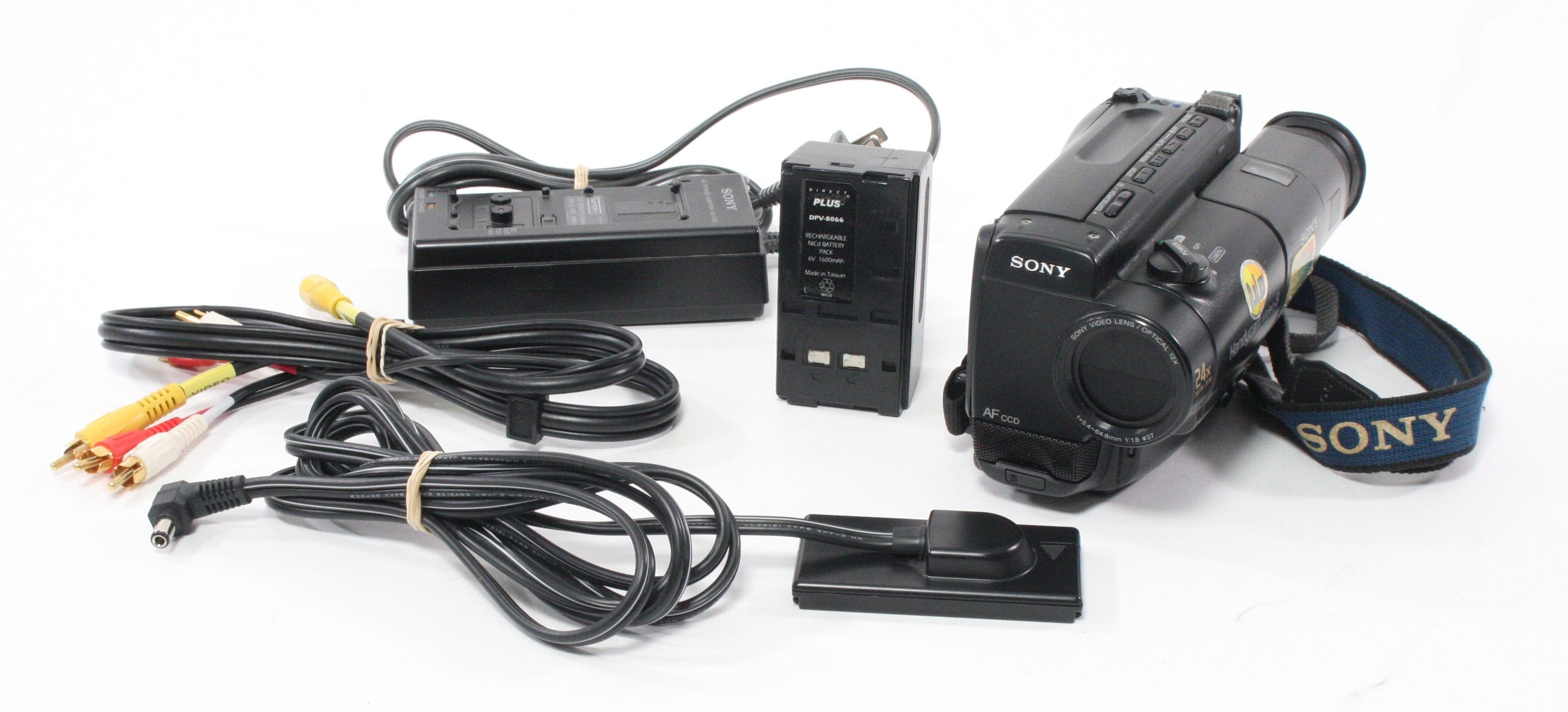 Sony CCD-TR74 Camcorder