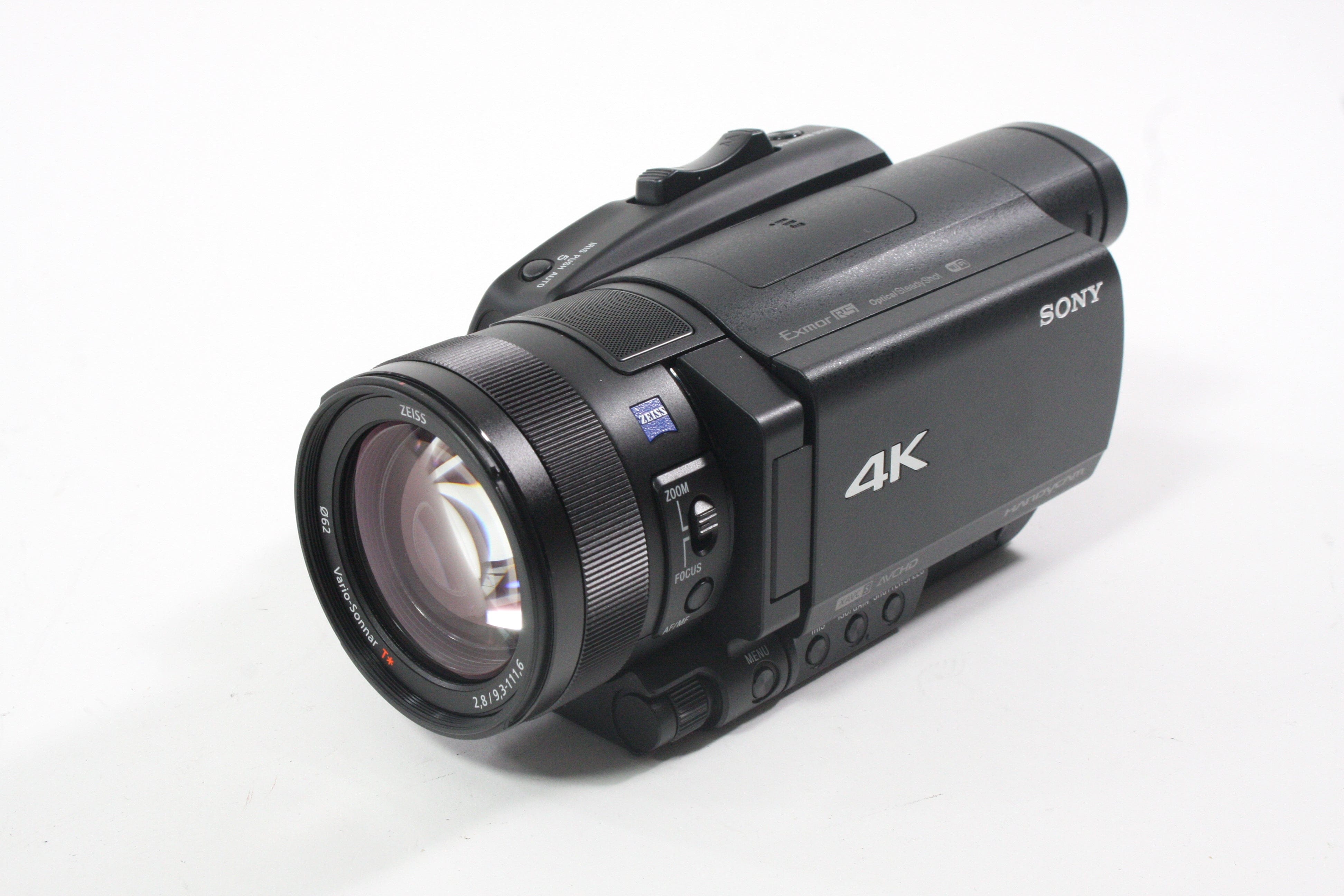 Sony FDR-AX700 Handycam IN BOX