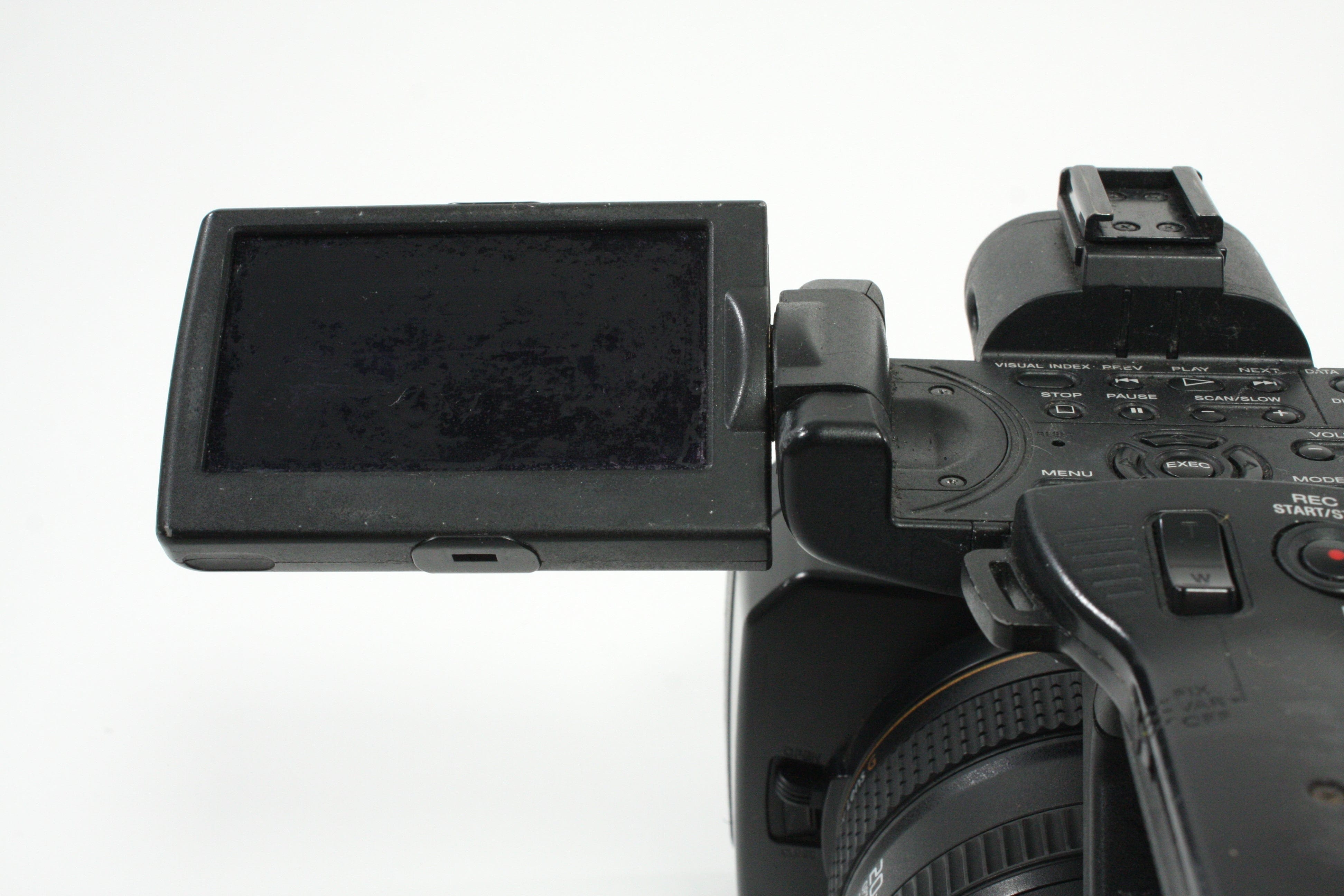 Sony HXR-NX5U NXCAM Professional Camcorder - 1150 hours usage -selling as-is.