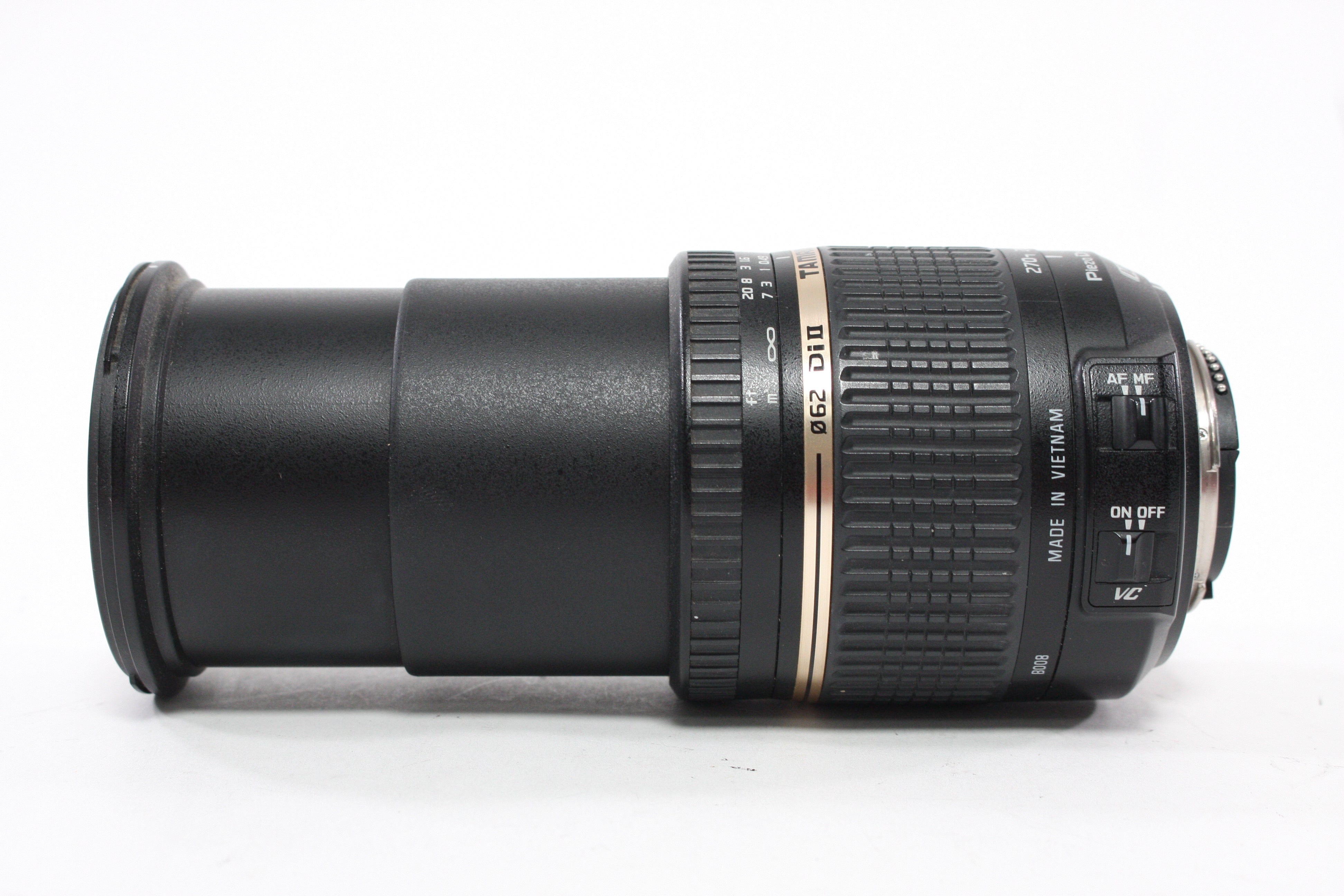 Tamron 18-270mm f/3.5-6.3 Di II VC PZD for Nikon F Mount