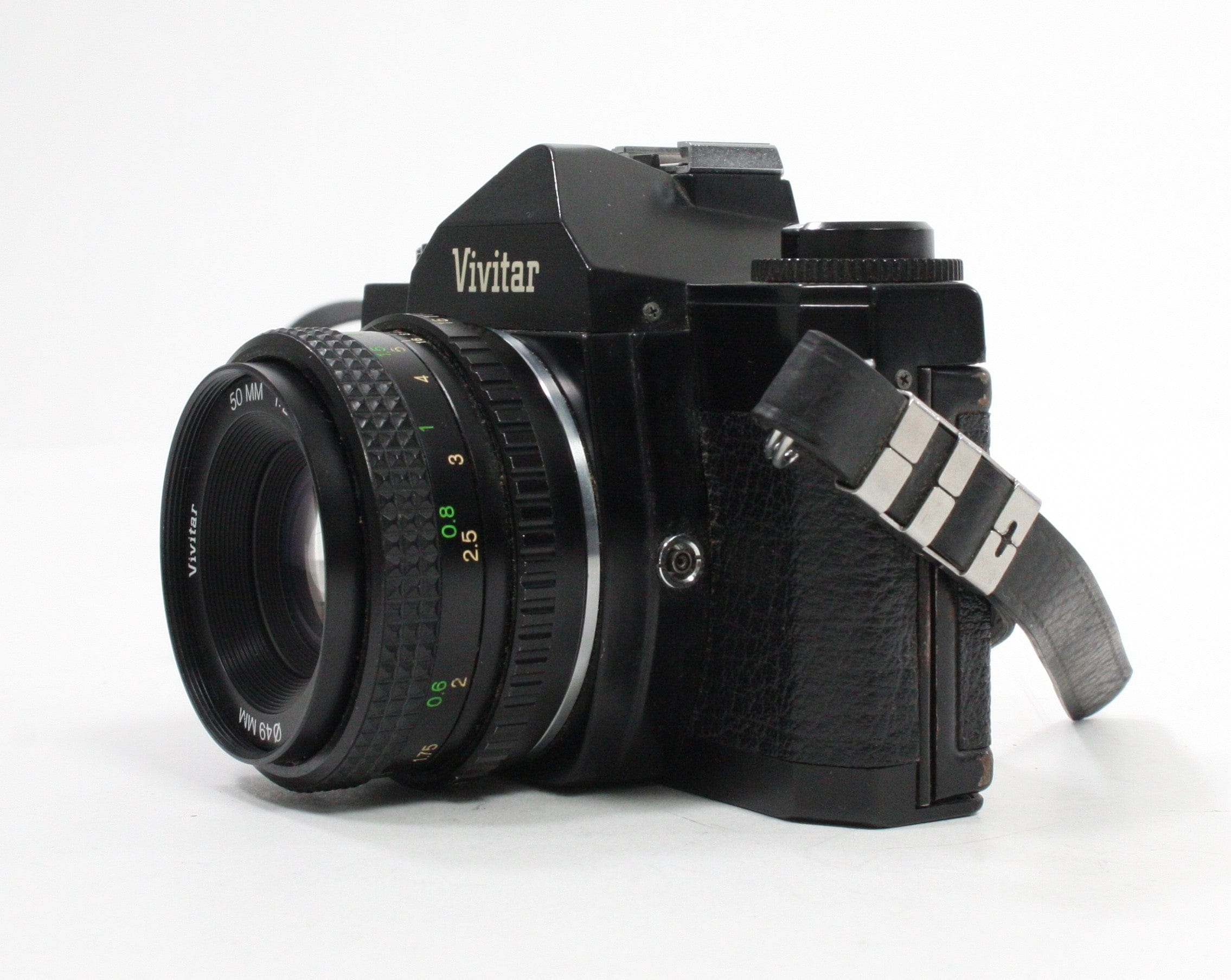Vivitar XV-10 35mm SLR Camera with 50mm f/2.0 Lens (AS-IS)
