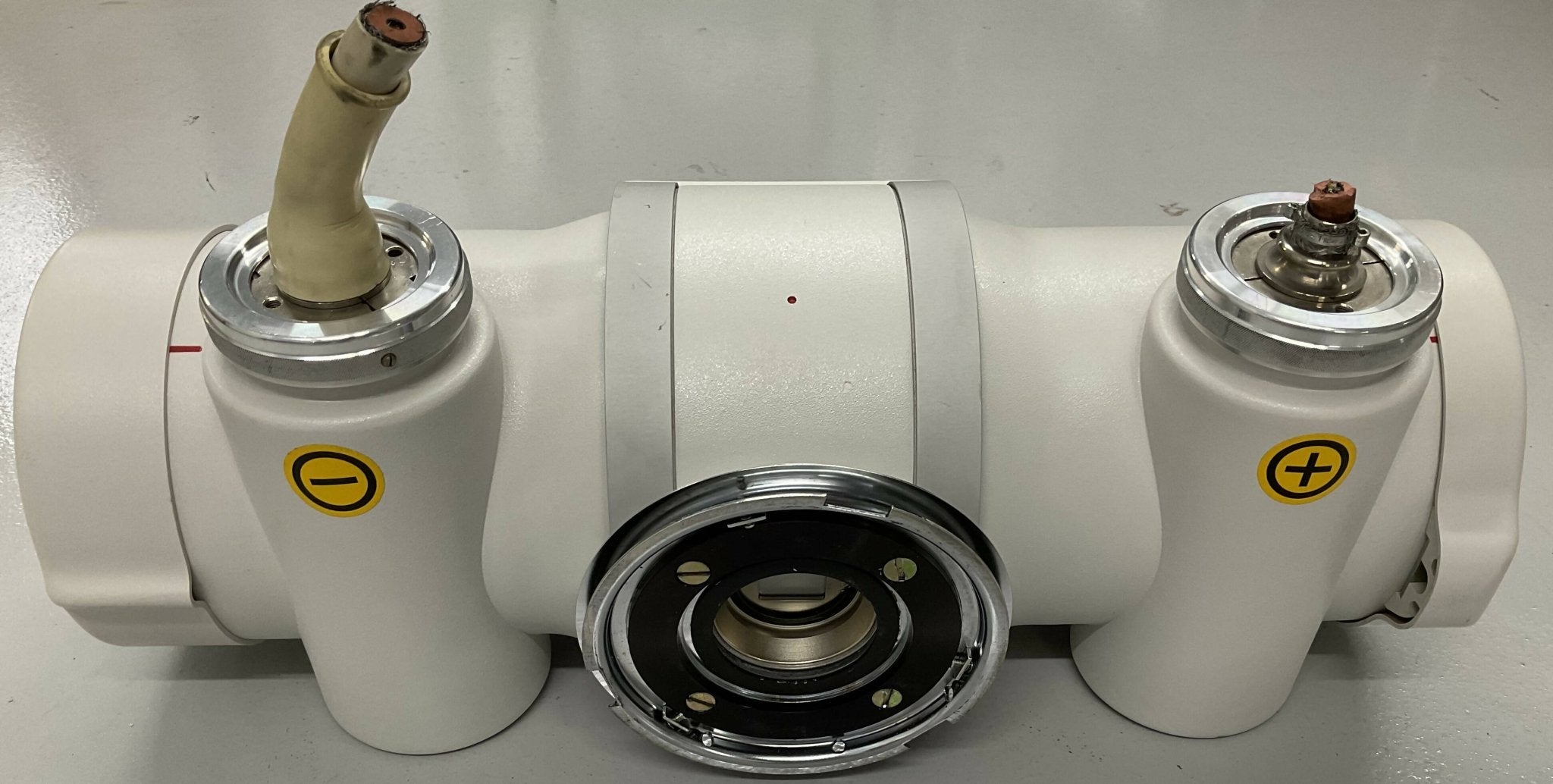 Siemens SRO 33100 - X-Ray Tube ROT 350 Rotating Anode Side View | Alo Tech Solutions