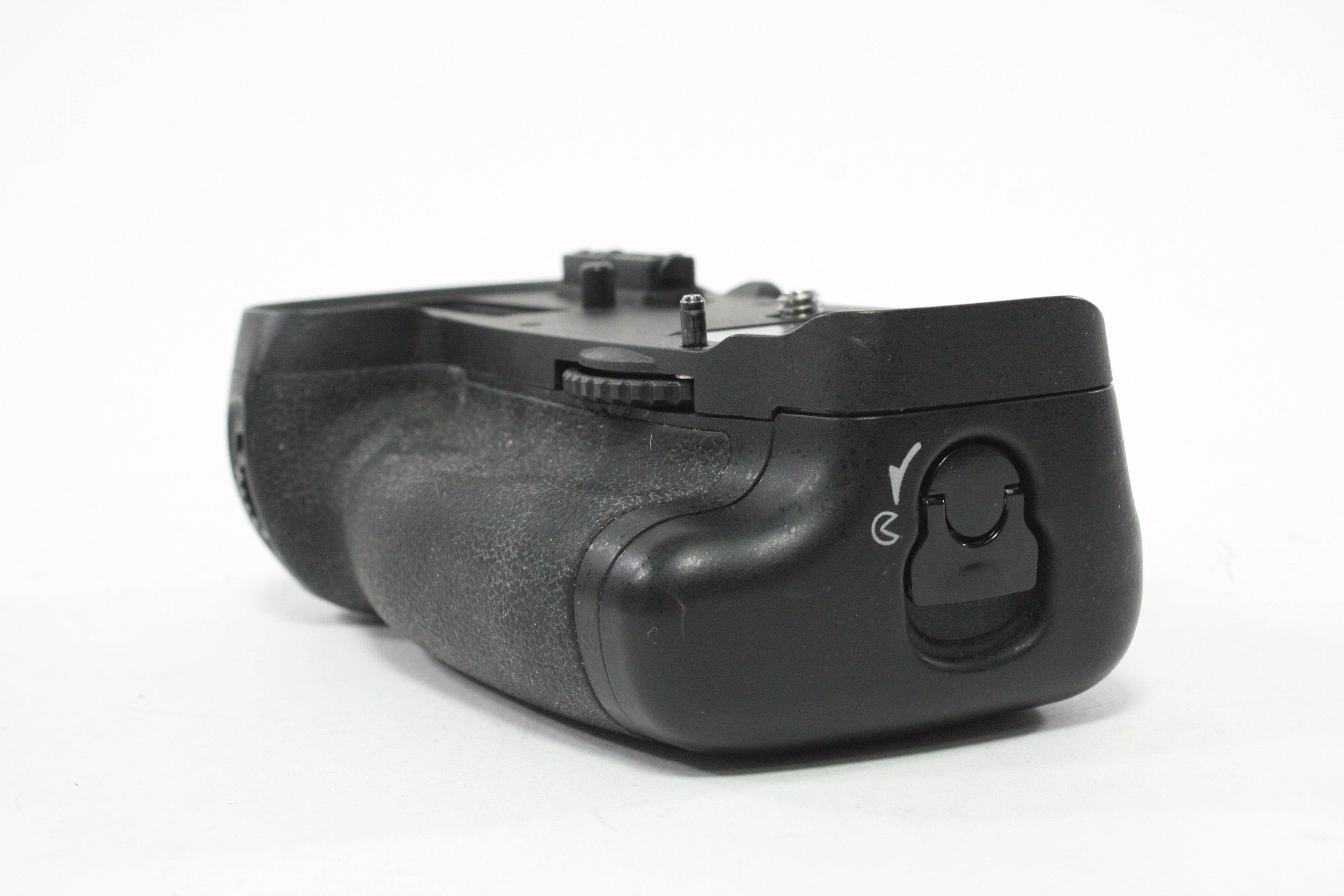 Xit Battery Grip for Nikon D600 Cameras